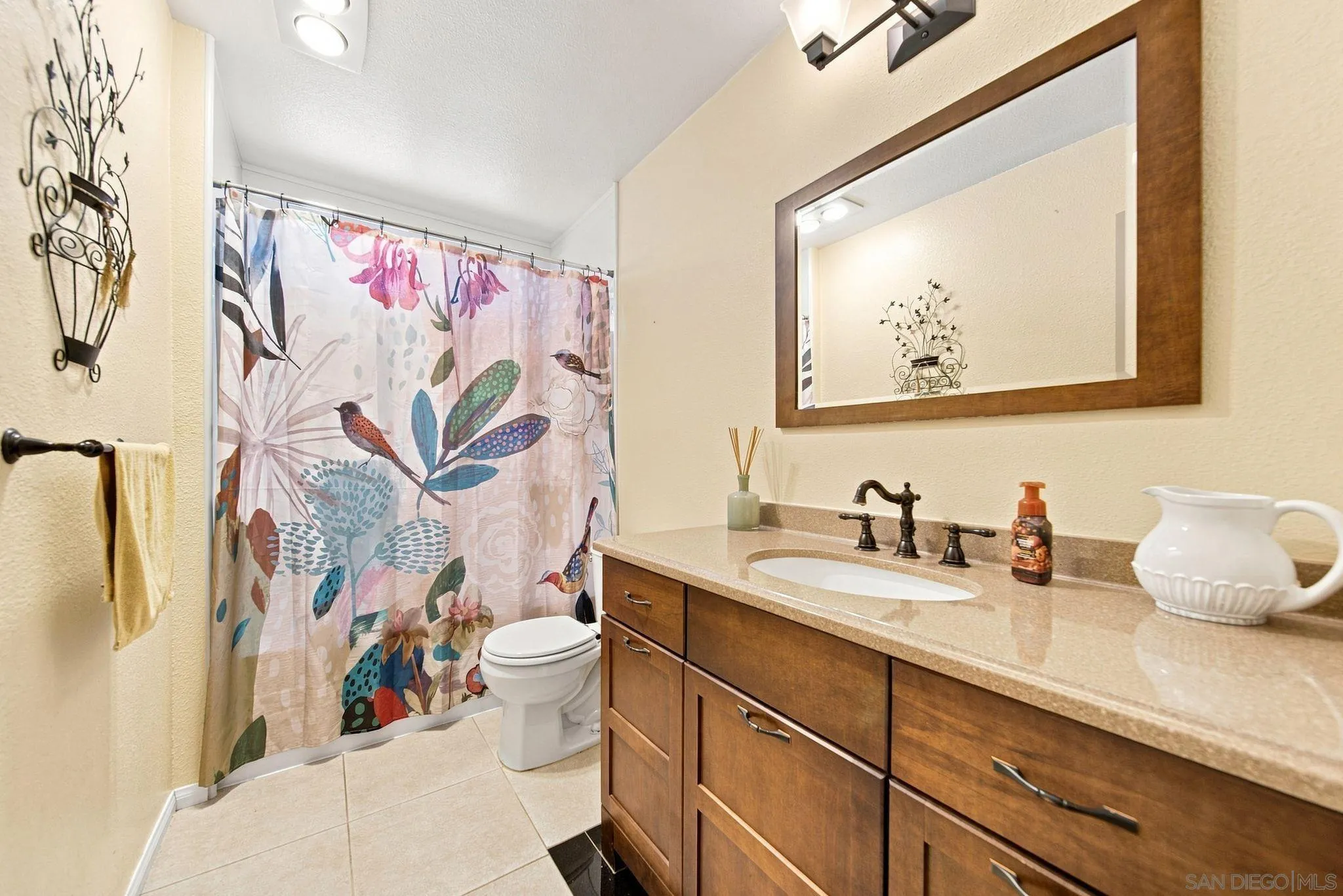 https://cdn.realtyfeed.com/cdn/127/260021154/b33d496ef5828fd0a510e6c497123d74.webp