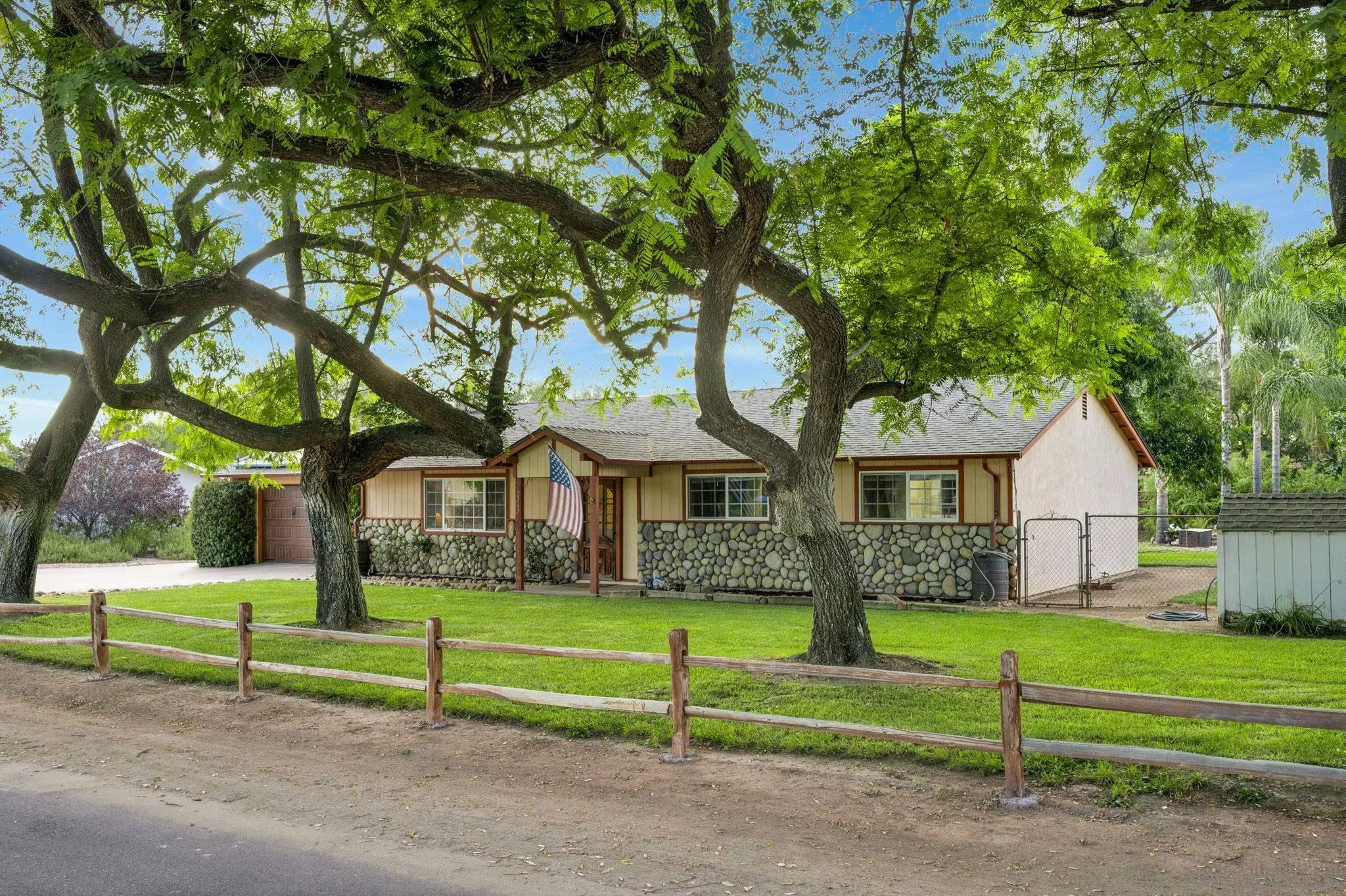 2147 Raymond Ave, Ramona, CA 92065 - Photo 2 of 40, Ramona, CA