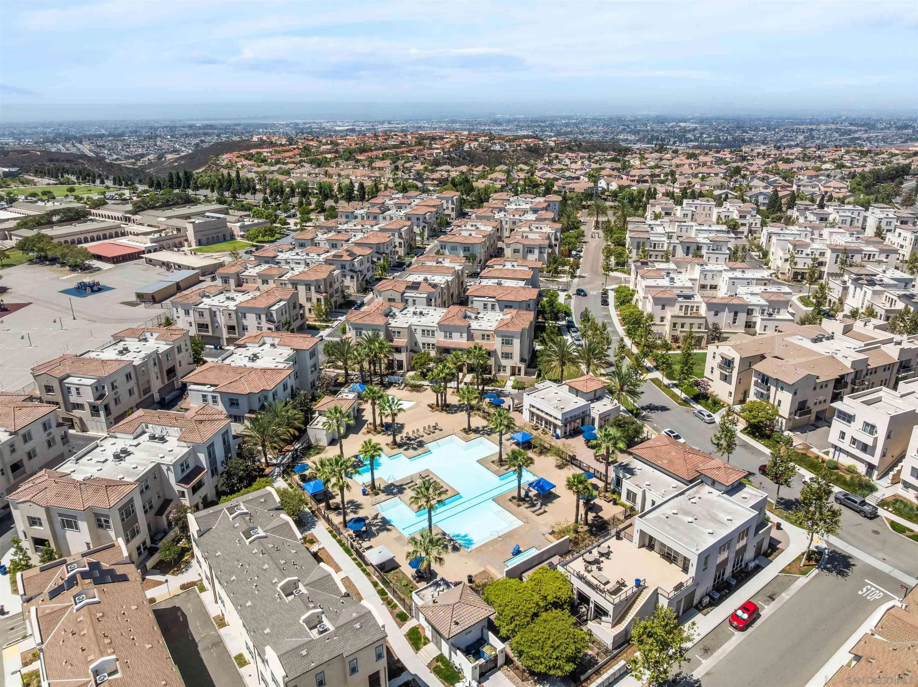https://cdn.realtyfeed.com/cdn/127/260021157/9d39da9c15f00860b7b5eb32846426d1.webp