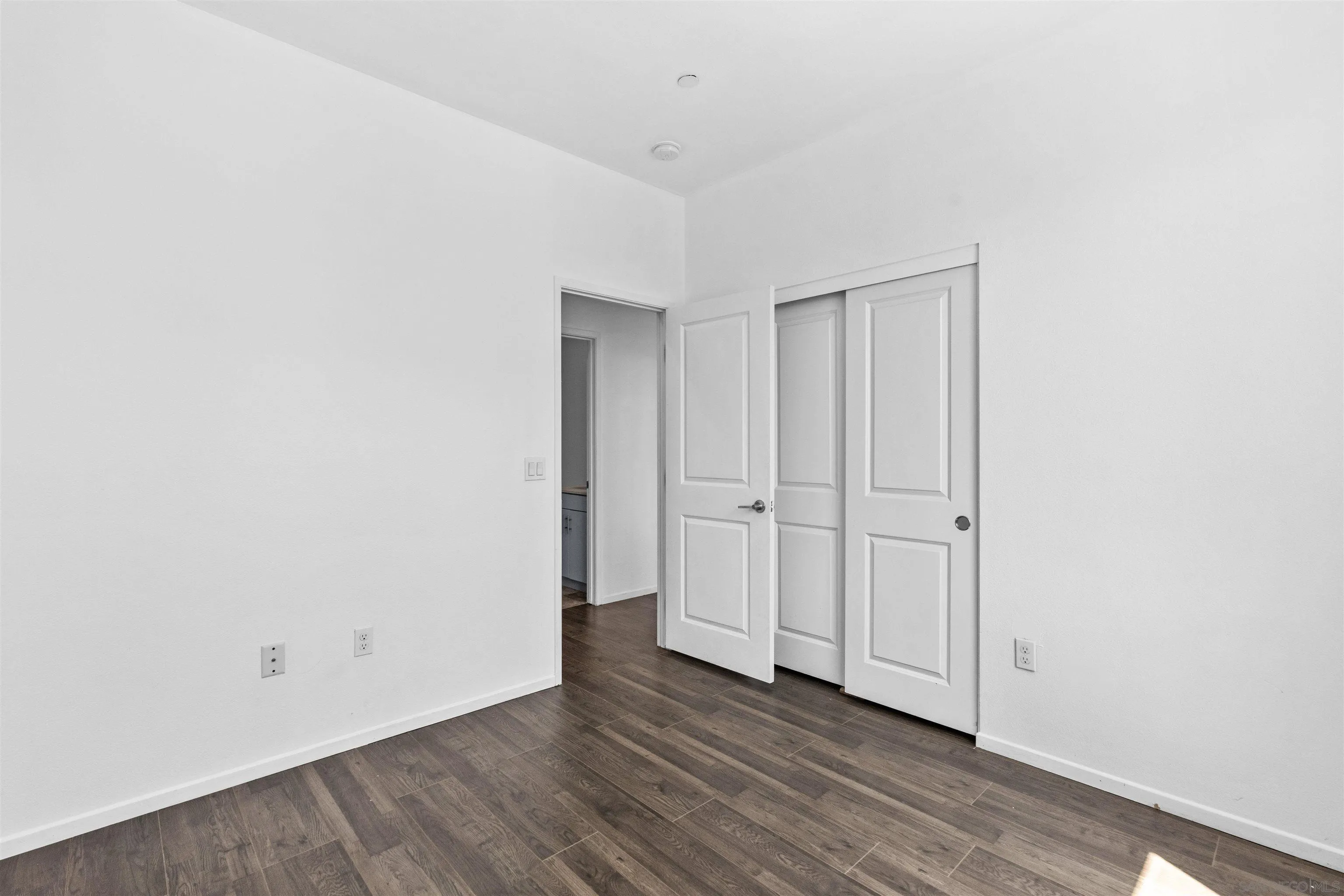 https://cdn.realtyfeed.com/cdn/127/260021157/b5630a03eff4065ad252bbae32cfc7d3.webp