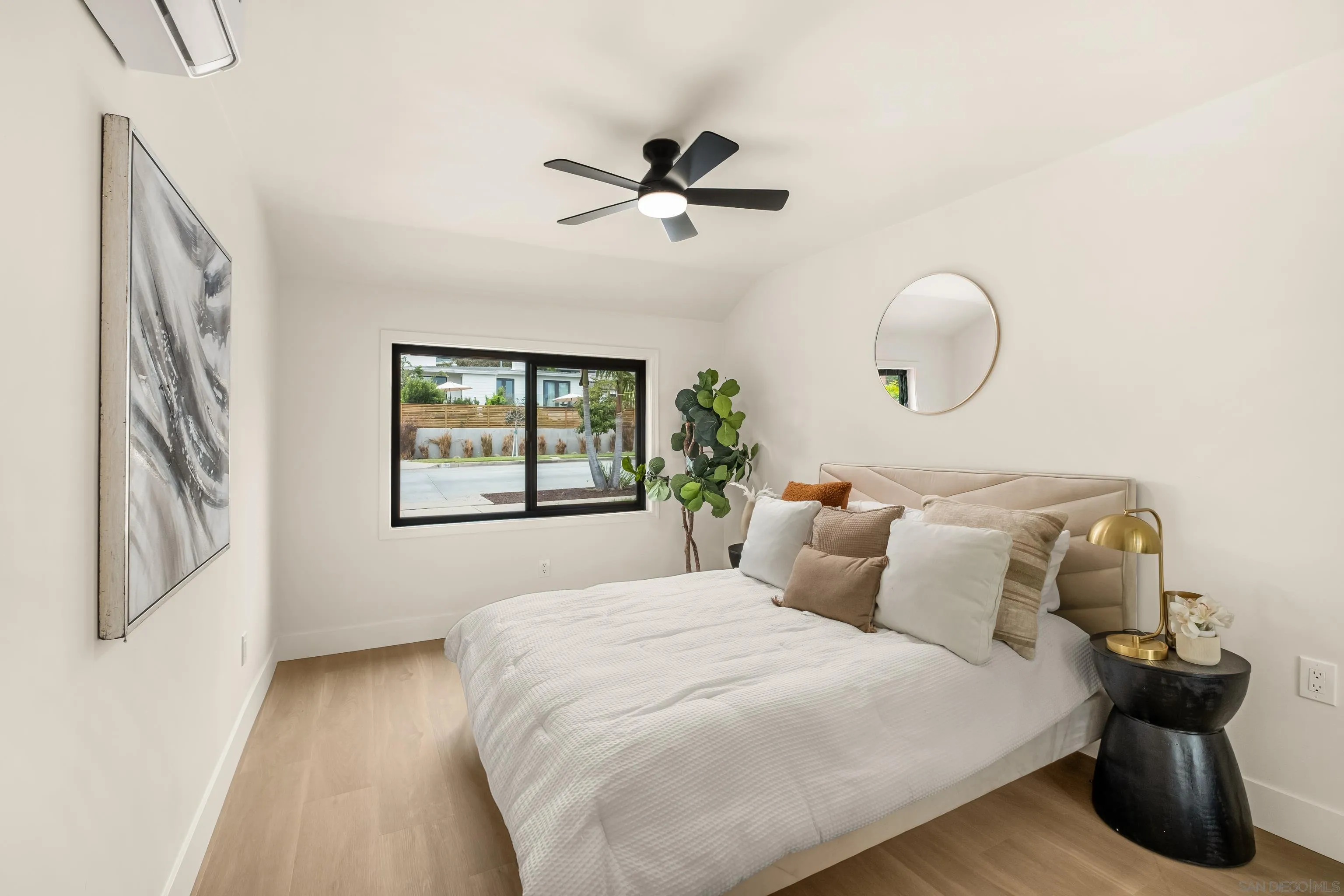 https://cdn.realtyfeed.com/cdn/127/260021161/7769ddd4d97252ab6569a1de22d5c926.webp