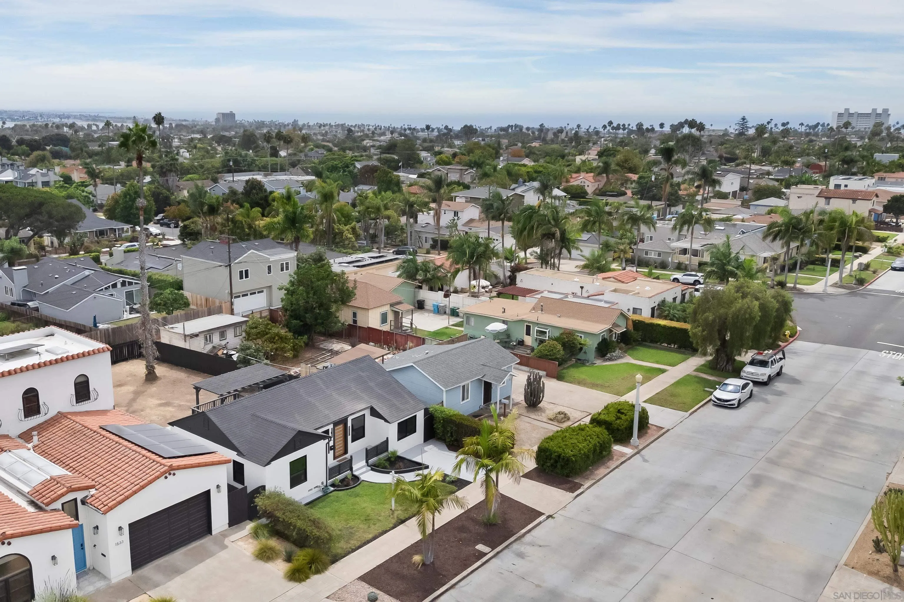 https://cdn.realtyfeed.com/cdn/127/260021161/b5c9157c03e5102205189c125b5a7703.webp