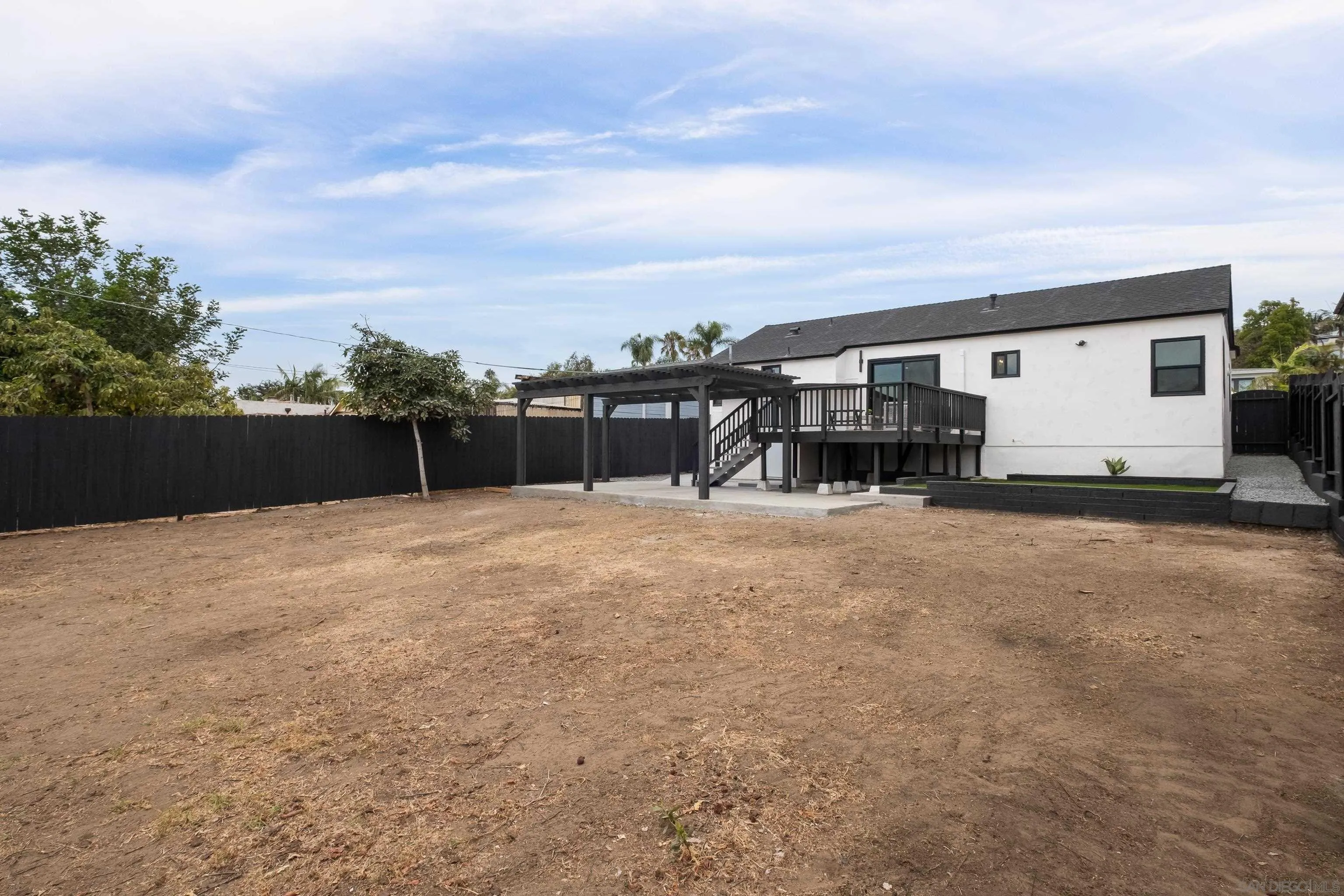 https://cdn.realtyfeed.com/cdn/127/260021161/e4a6995fa7335073f36db5c3a626b5d4.webp