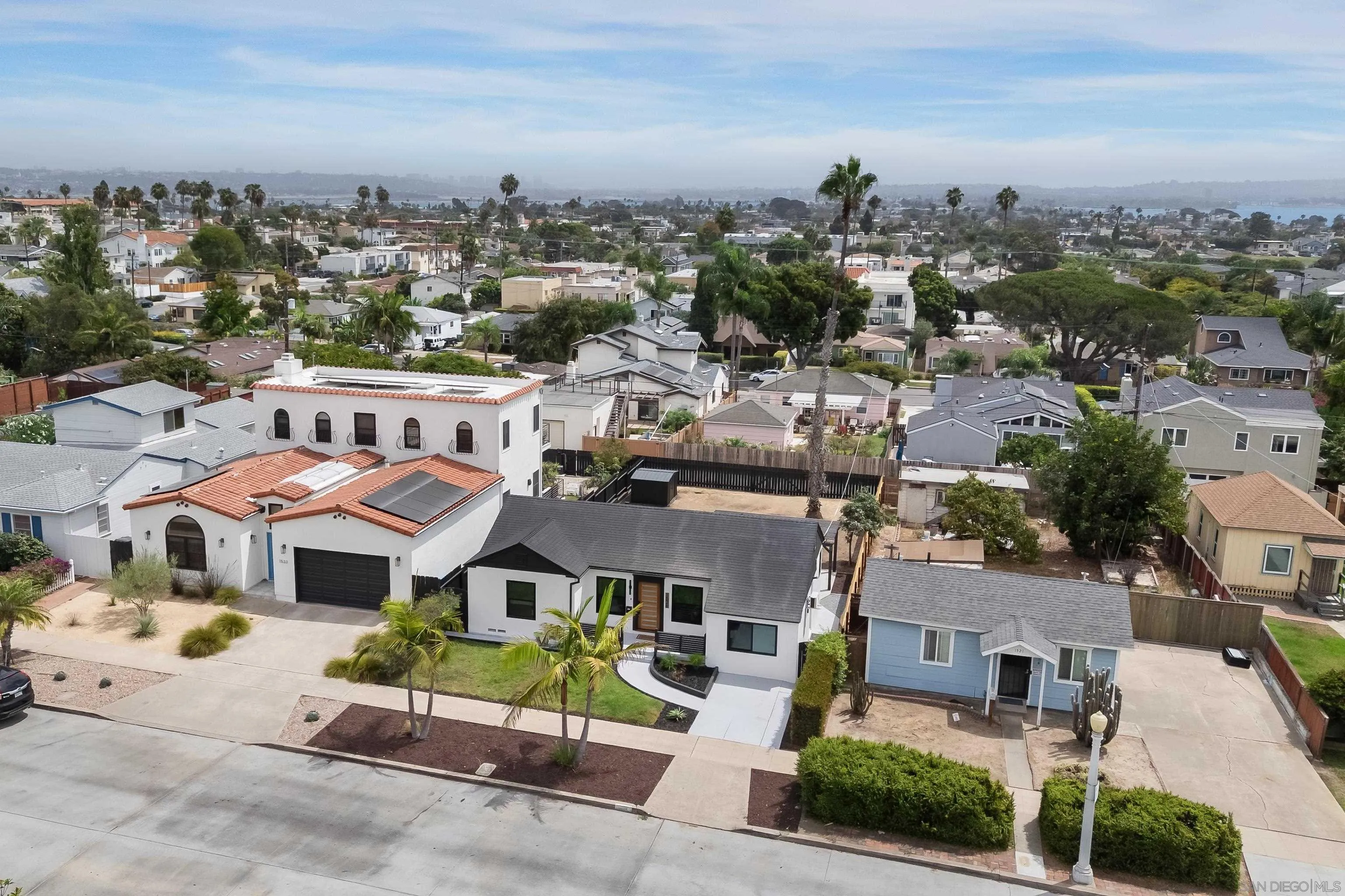 https://cdn.realtyfeed.com/cdn/127/260021161/f8140f31e8e476fc0ddb9e8cd425be41.webp