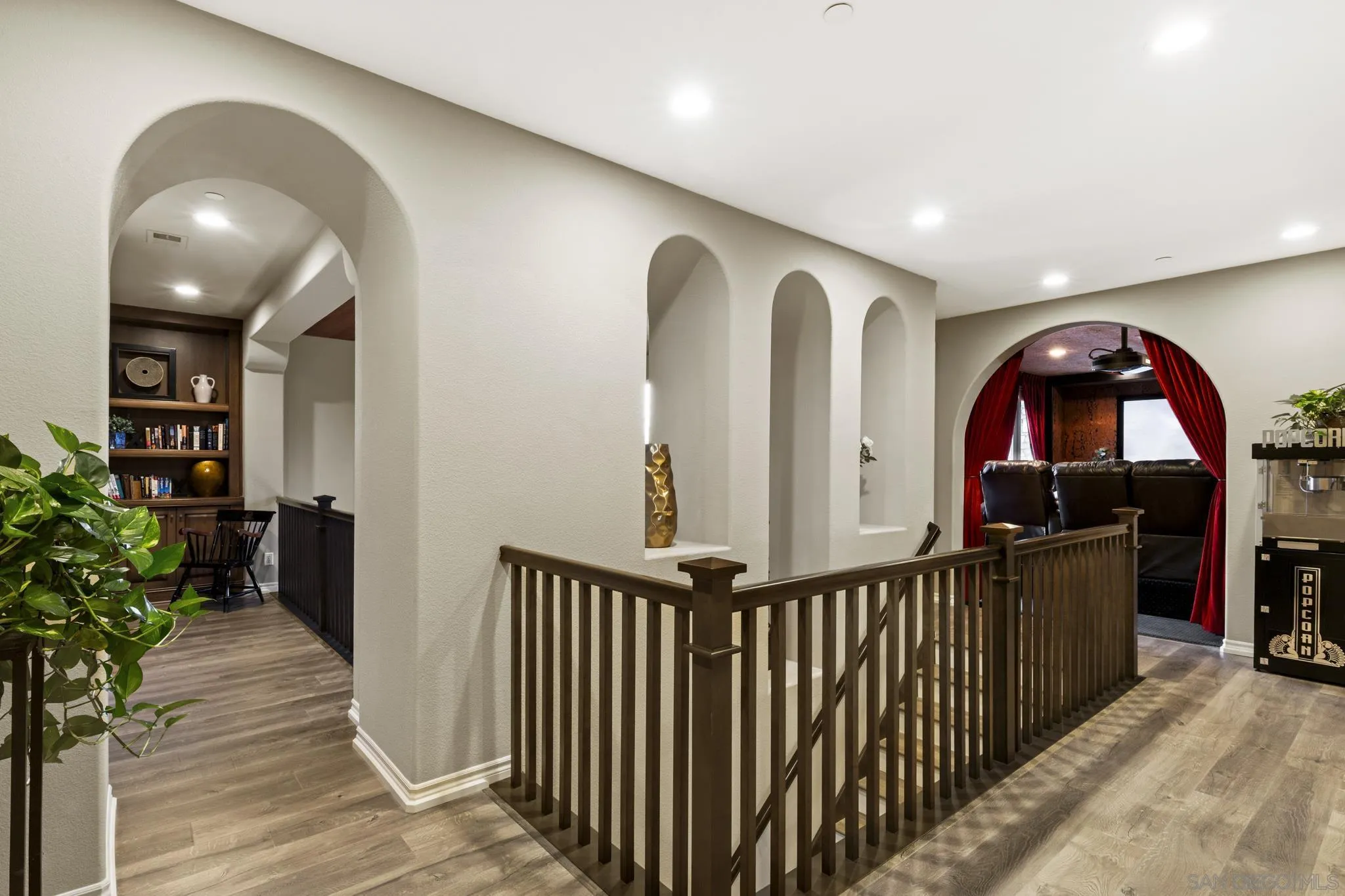 https://cdn.realtyfeed.com/cdn/127/260021162/e8d60f933b20b8bd571c6ae6b56fde0a.webp
