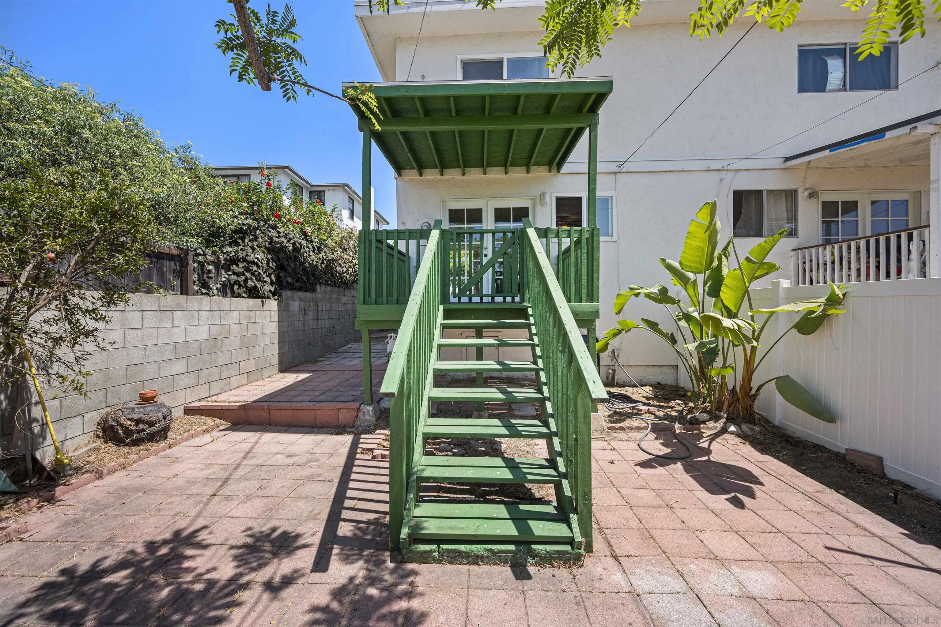 https://cdn.realtyfeed.com/cdn/127/260021164/03295c6b07e590eea5d7e12c41b546ce.webp