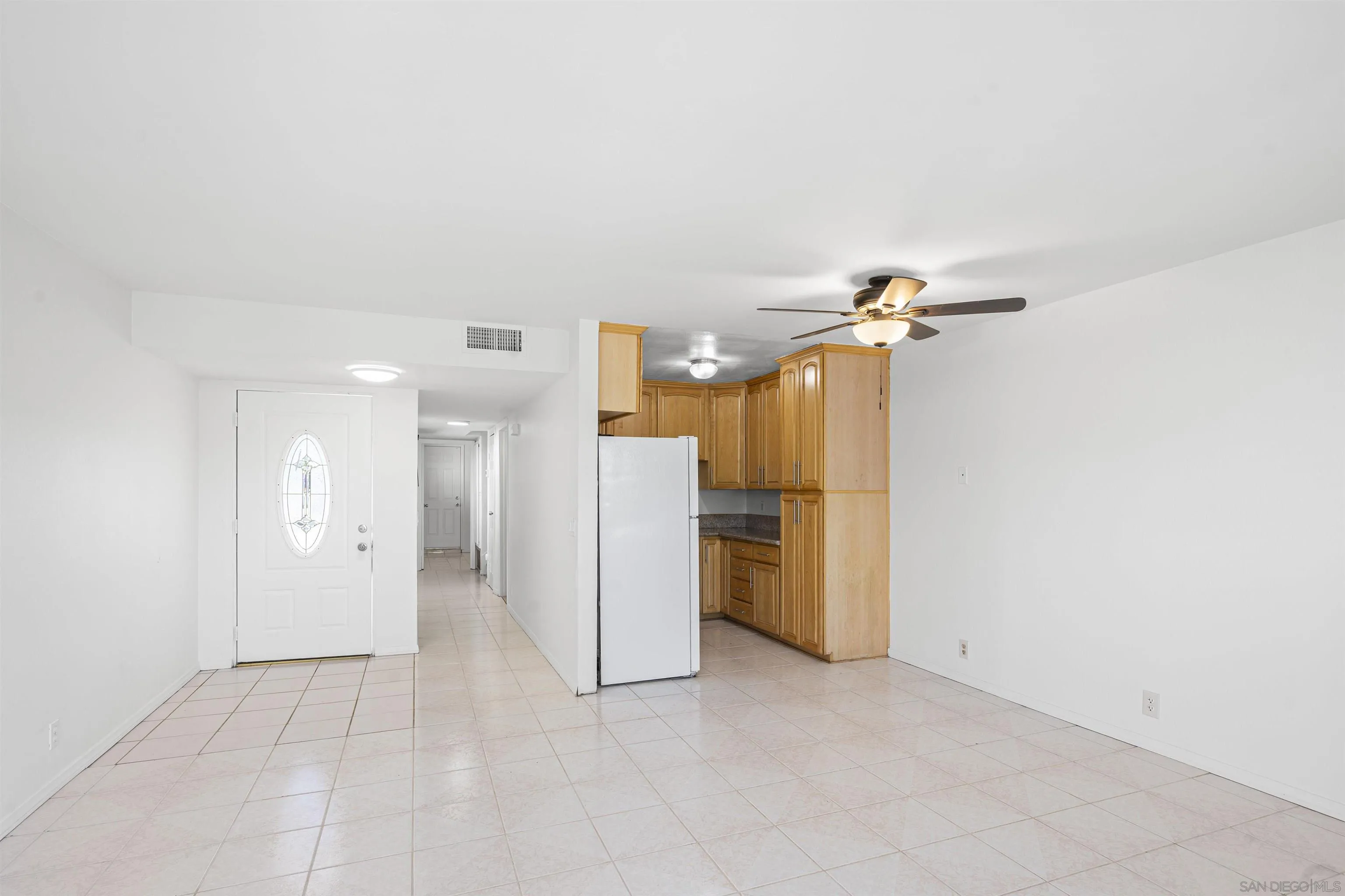 https://cdn.realtyfeed.com/cdn/127/260021164/1a1fda6e673e49a66529b10895c728dc.webp
