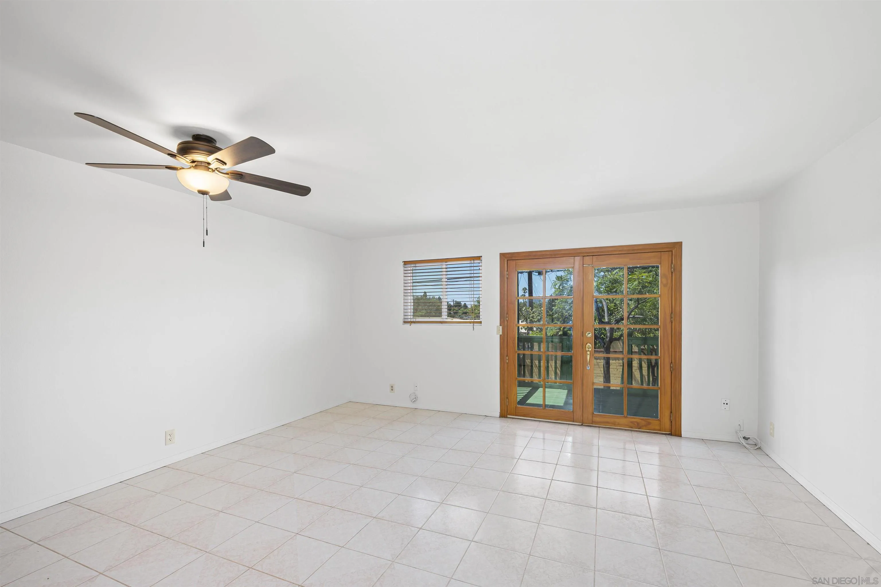 https://cdn.realtyfeed.com/cdn/127/260021164/6a1234f7f29c03b3b8e07a2a24e55cdd.webp