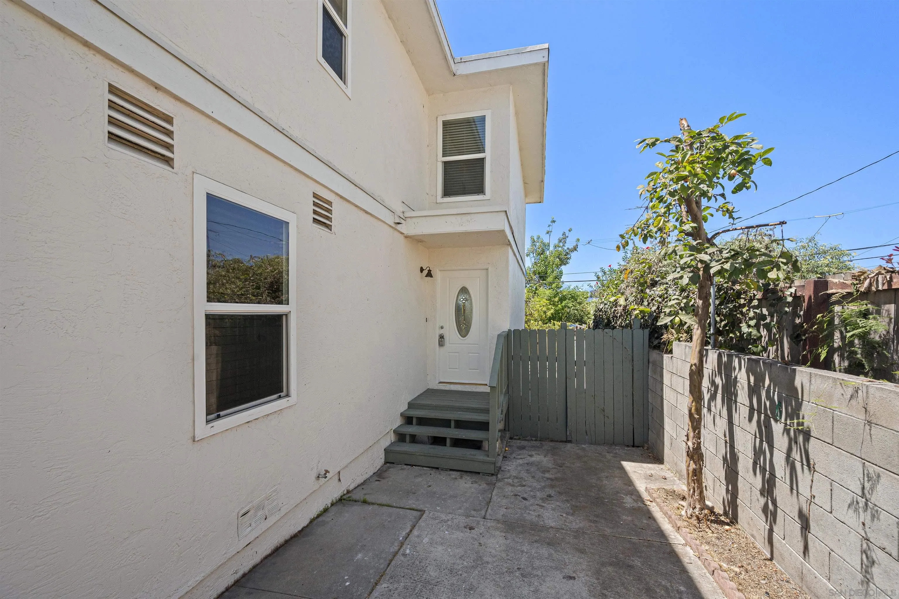 https://cdn.realtyfeed.com/cdn/127/260021164/7e025286e58253eb000abb354776c353.webp