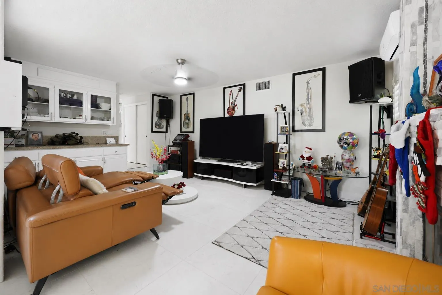 https://cdn.realtyfeed.com/cdn/127/260021166/9ba1d191652c547c9aee520b80169fe6.webp