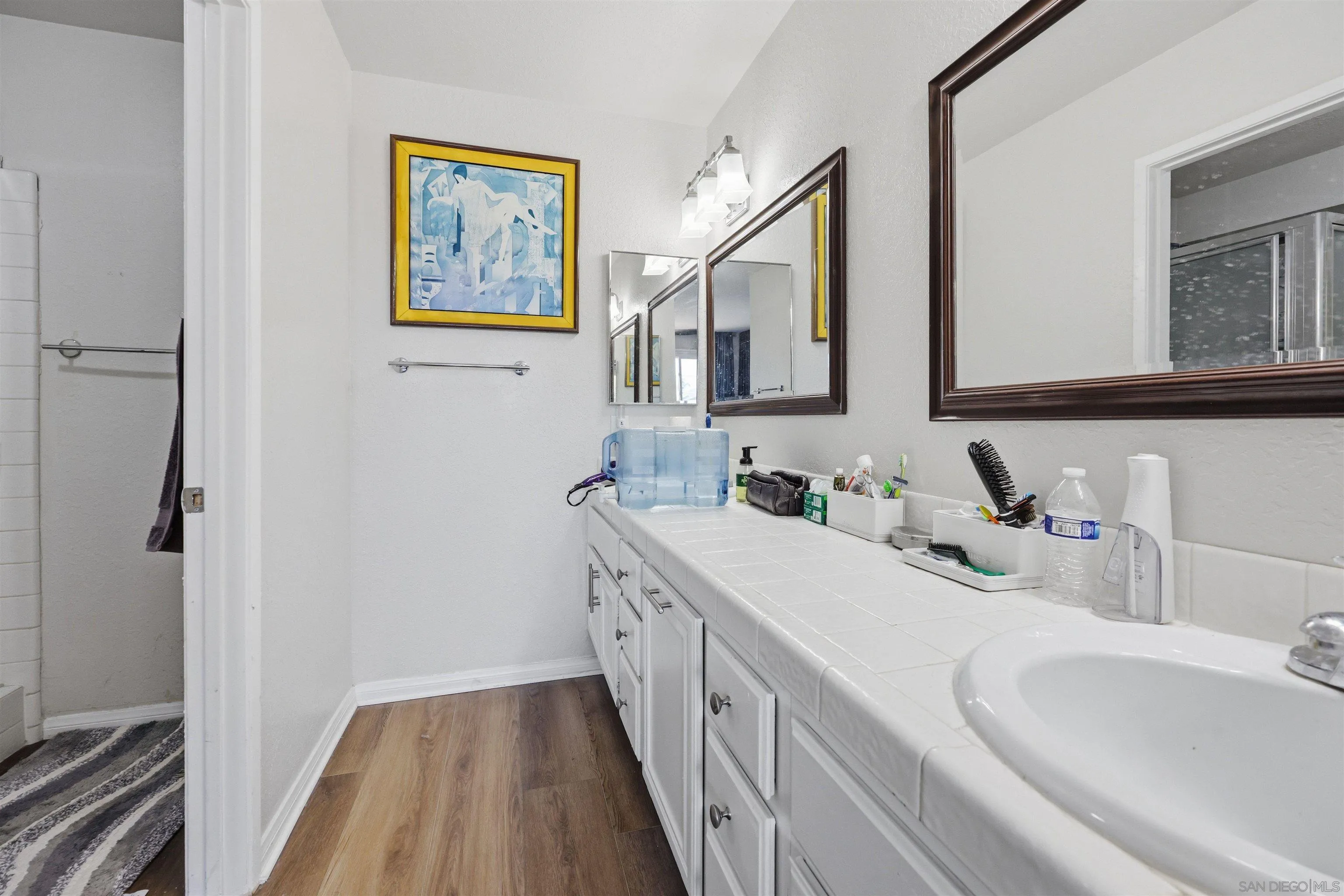 https://cdn.realtyfeed.com/cdn/127/260021166/da4259bb1f2916e4dc5fd87630de51d3.webp