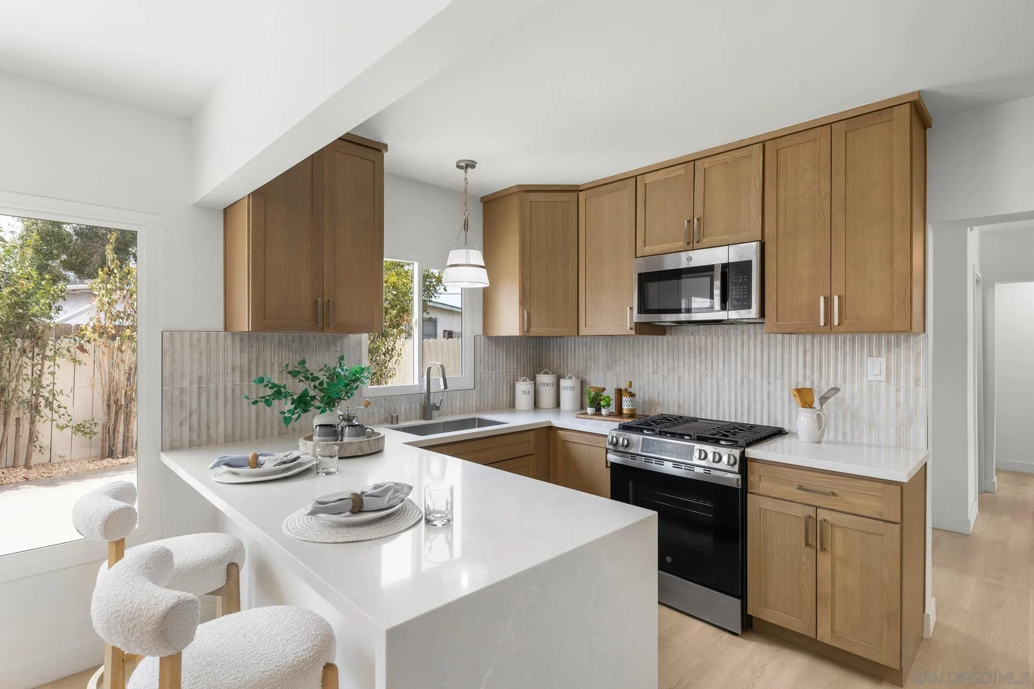 https://cdn.realtyfeed.com/cdn/127/260021169/1a75301338a8d5e8dba7b8e8e4483568.webp