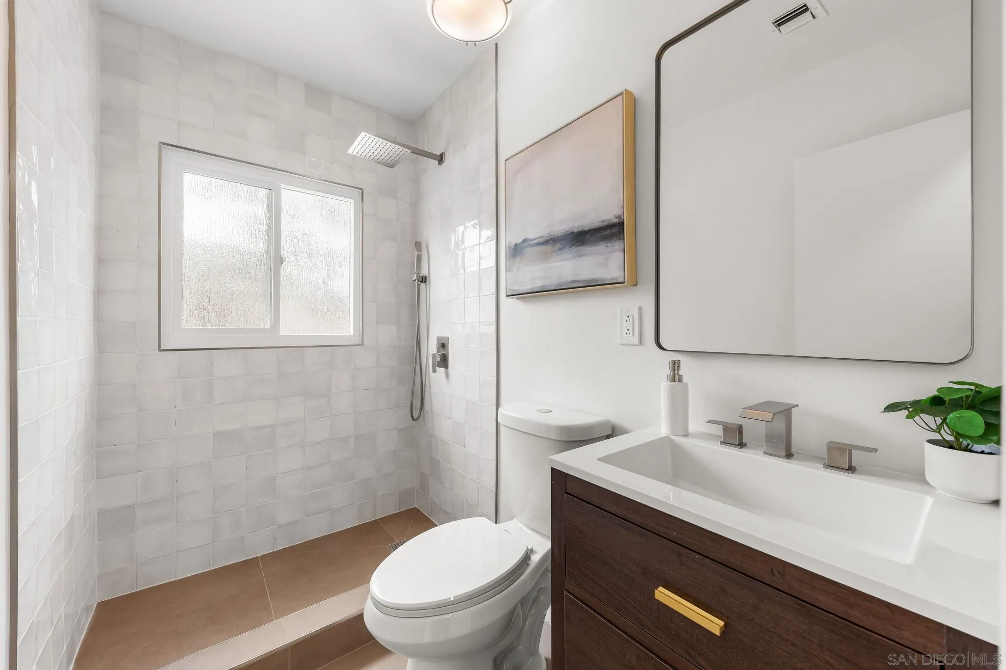 https://cdn.realtyfeed.com/cdn/127/260021169/78c15f9701275b5d1db559a442ceda4f.webp