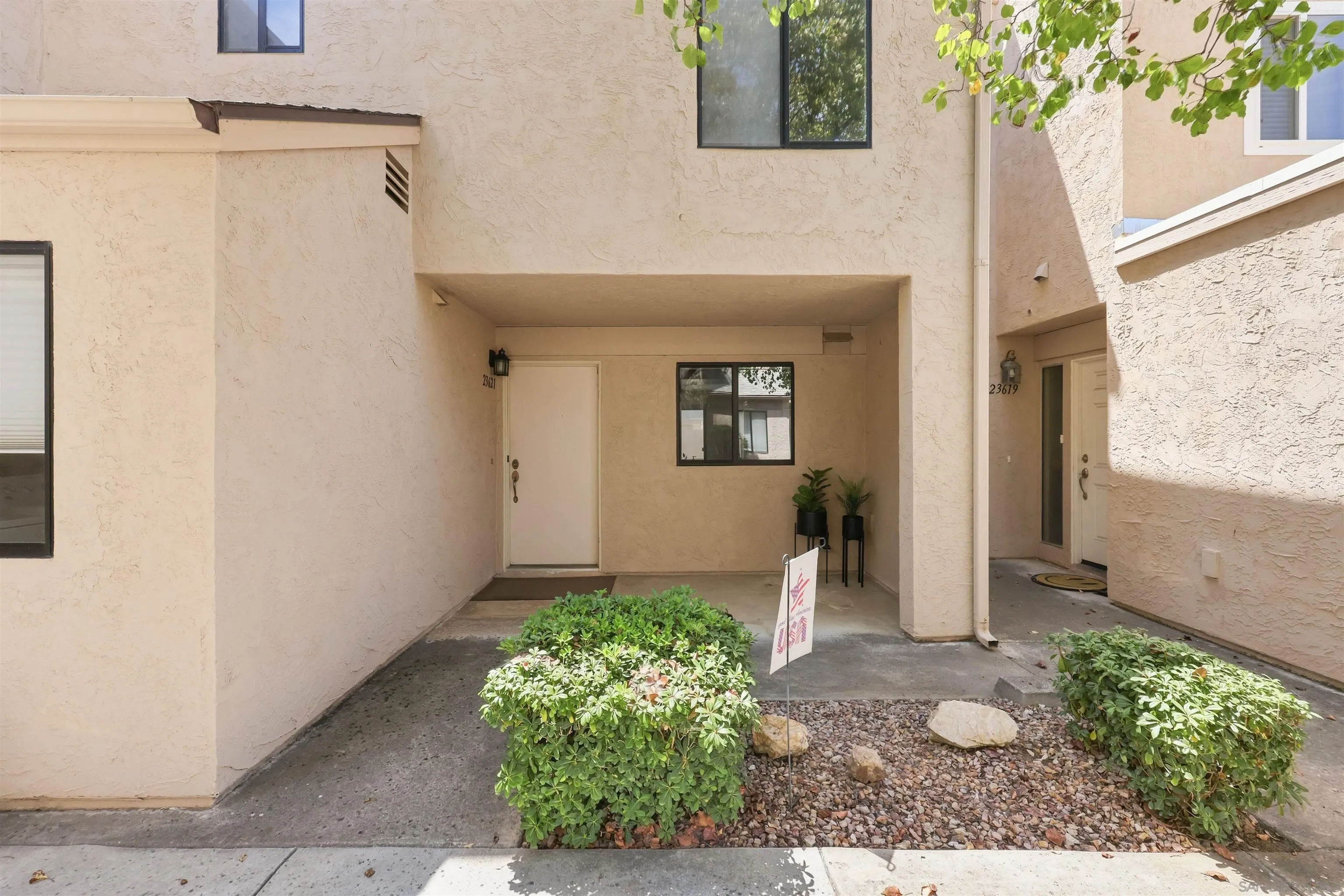 https://cdn.realtyfeed.com/cdn/127/260021172/37ca38e5540dc18248de43fcc6695592.webp