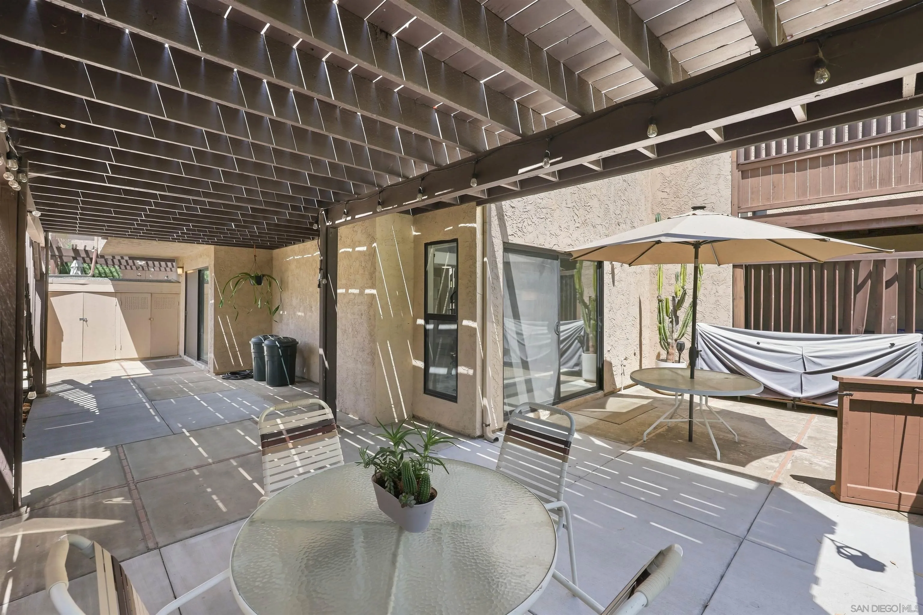 https://cdn.realtyfeed.com/cdn/127/260021172/55c83880139e51aca13baa677613c130.webp