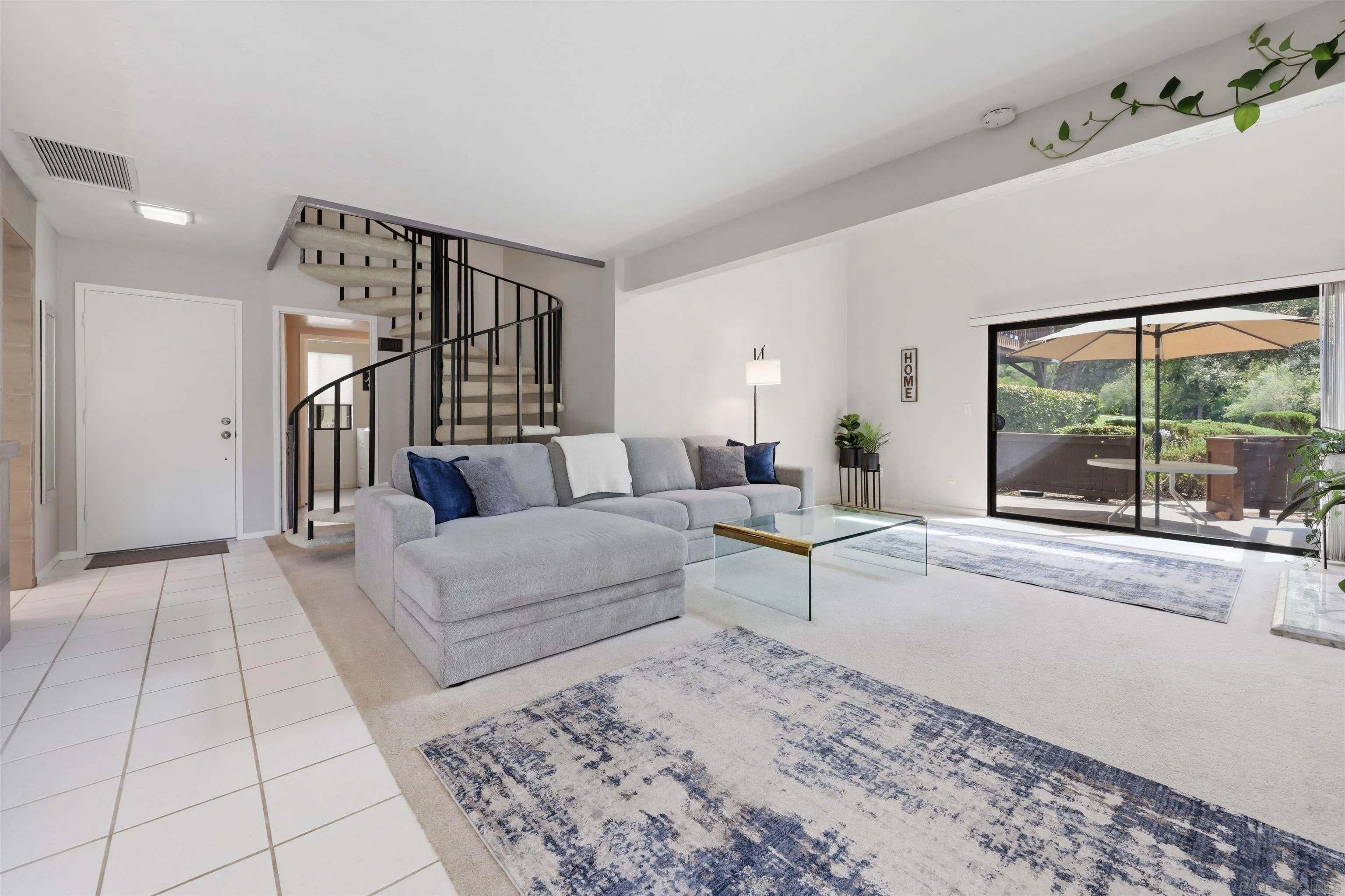 https://cdn.realtyfeed.com/cdn/127/260021172/f7ecdc286cca6065e0a13ad0fa0ffa65.webp
