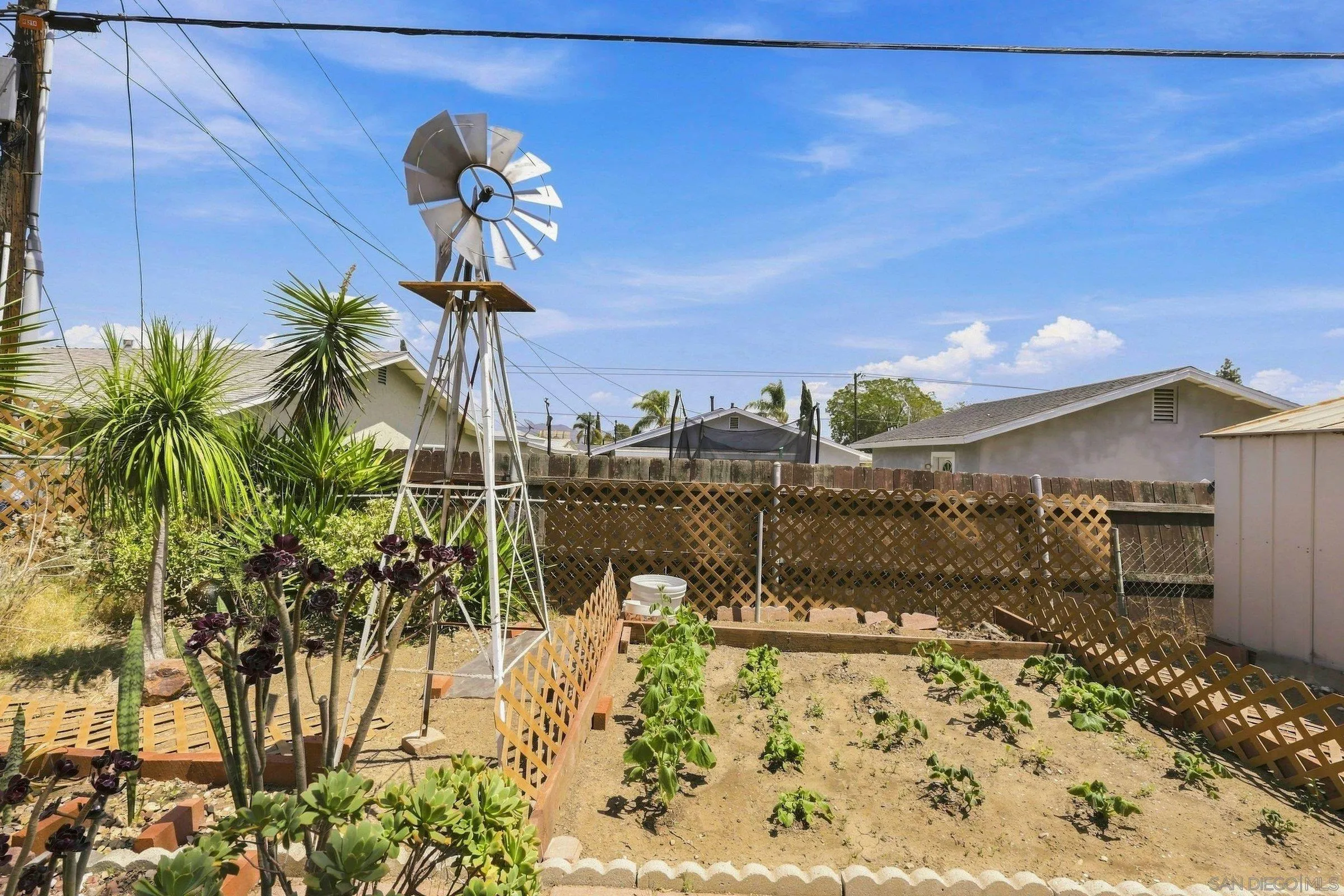 https://cdn.realtyfeed.com/cdn/127/260021175/468b62e5285723c7bf5bcccfbe312eba.webp