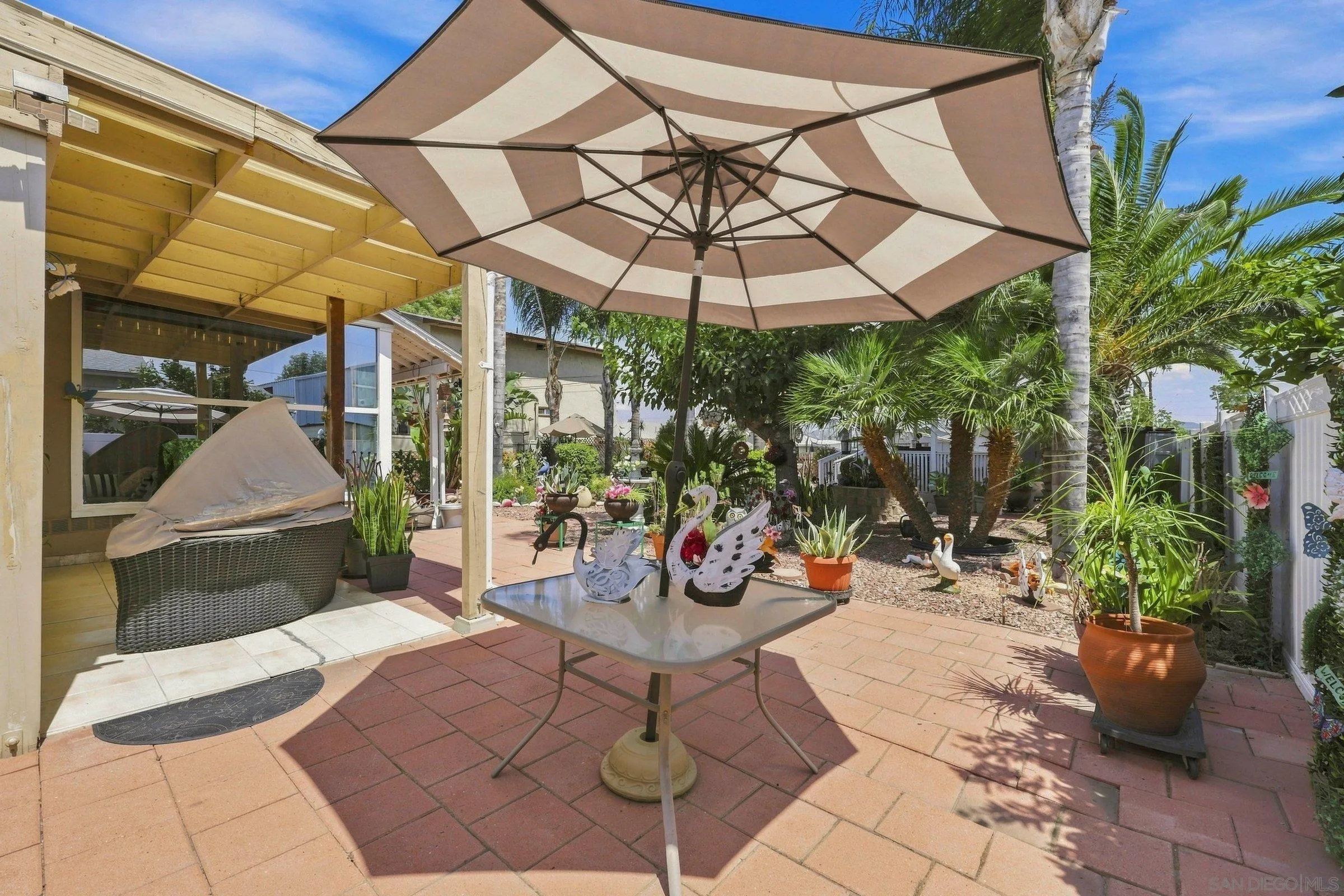 https://cdn.realtyfeed.com/cdn/127/260021175/8c3561da96cc8cf624055316530d0dde.webp