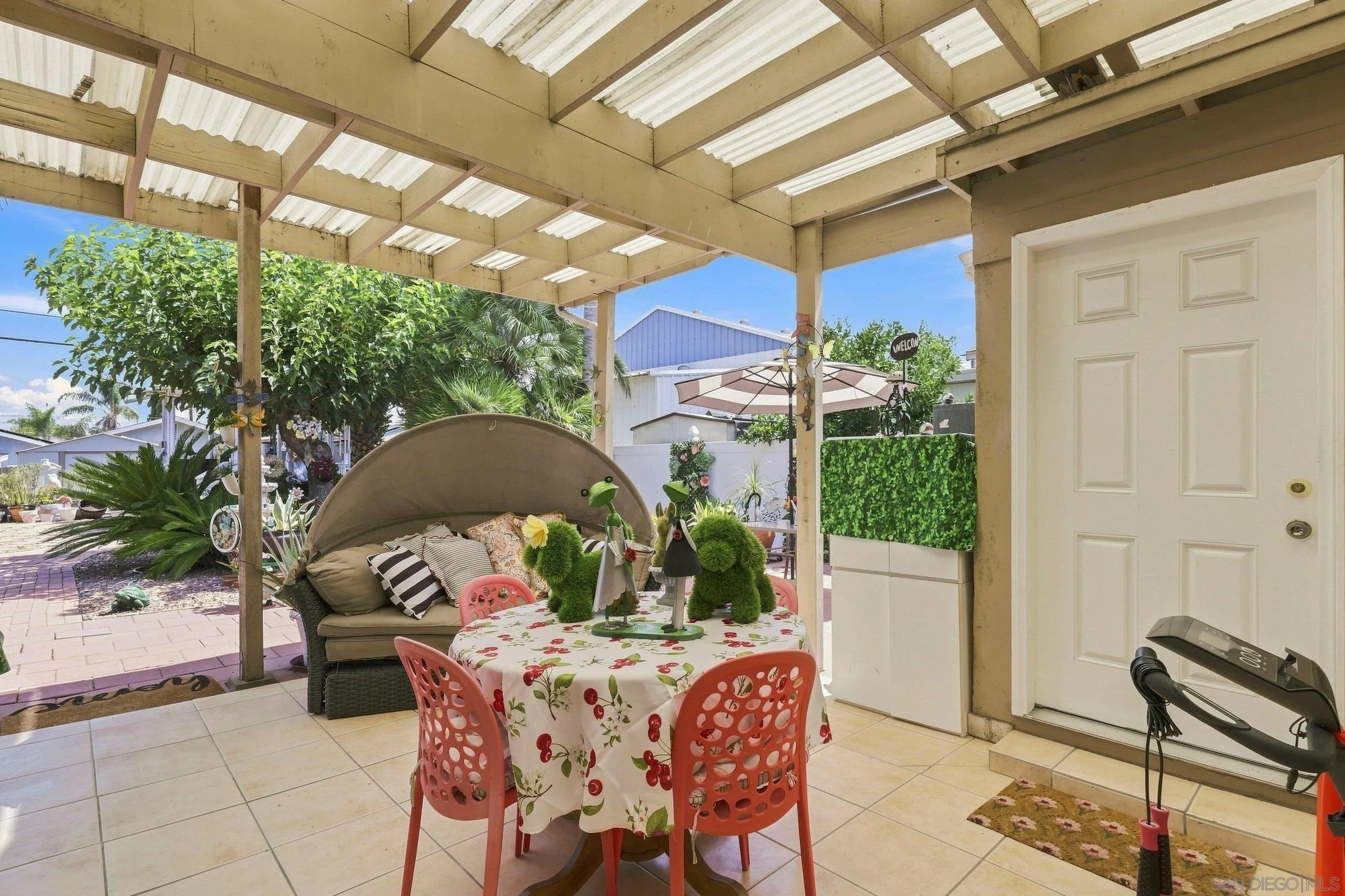 https://cdn.realtyfeed.com/cdn/127/260021175/e1ee99cc12489309775c4a0c3dc42422.webp