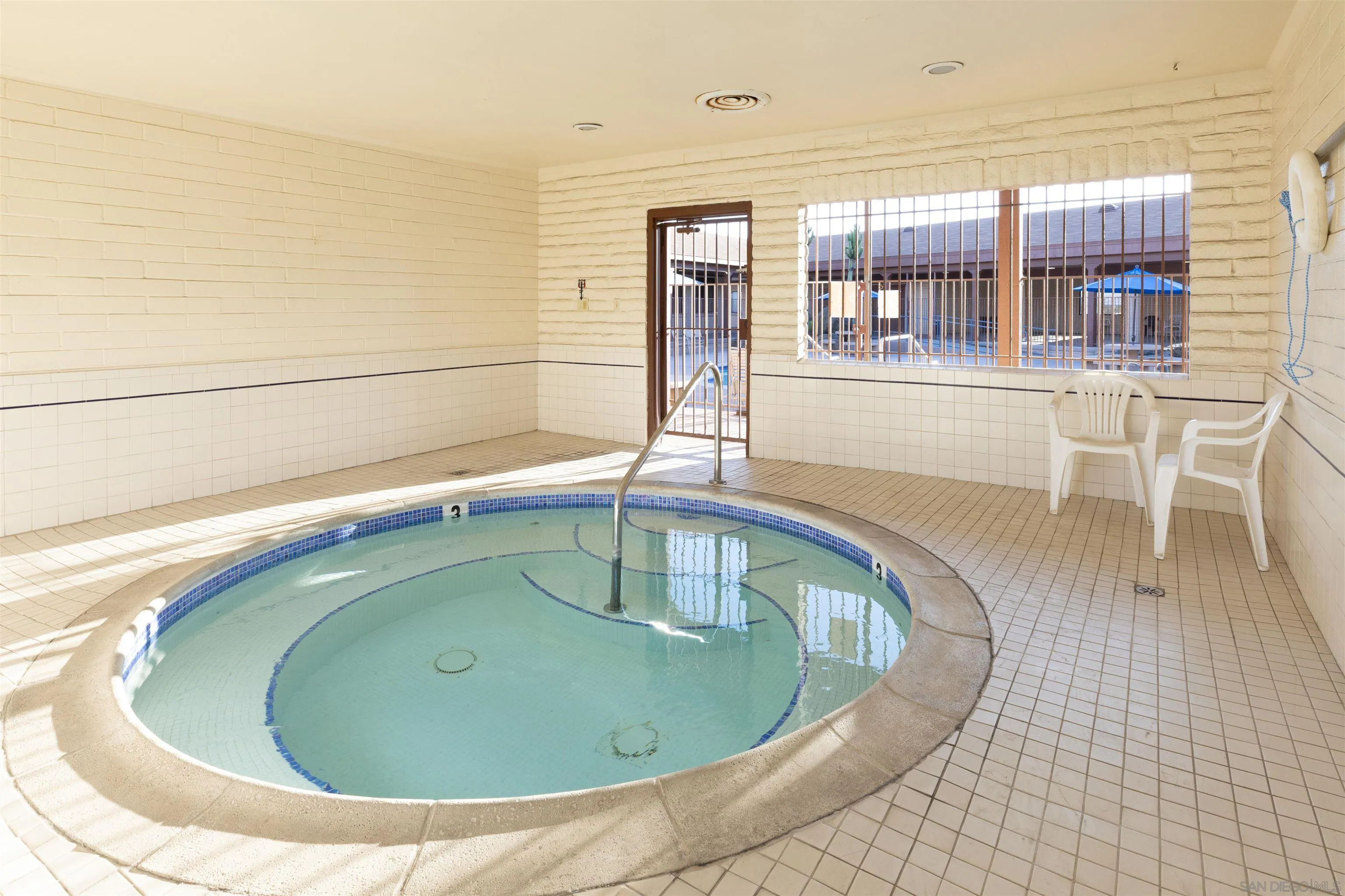 https://cdn.realtyfeed.com/cdn/127/260021176/0cf2806ad296ae067f72b324d9aa9455.webp