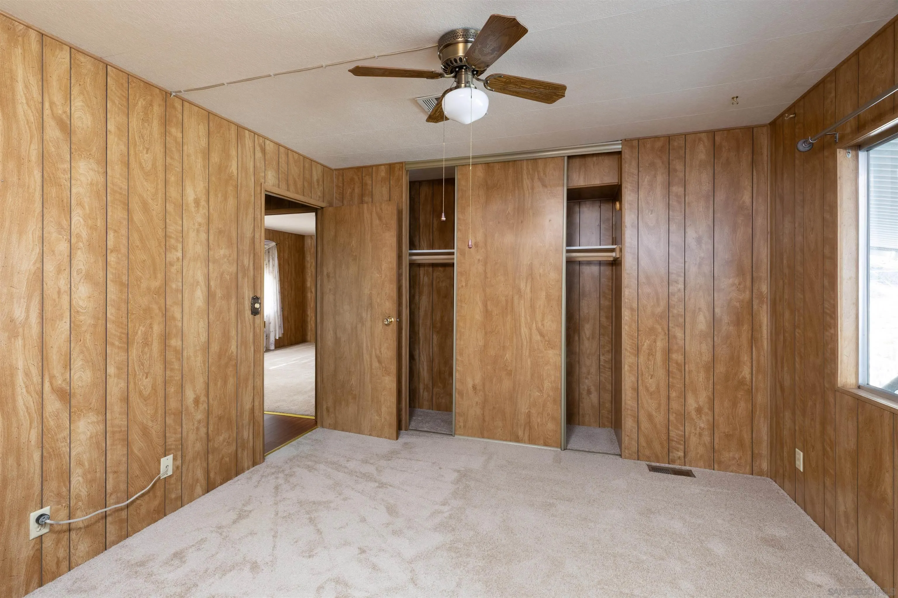 https://cdn.realtyfeed.com/cdn/127/260021176/72990aae0a9527b50470cb17c6ebc46e.webp