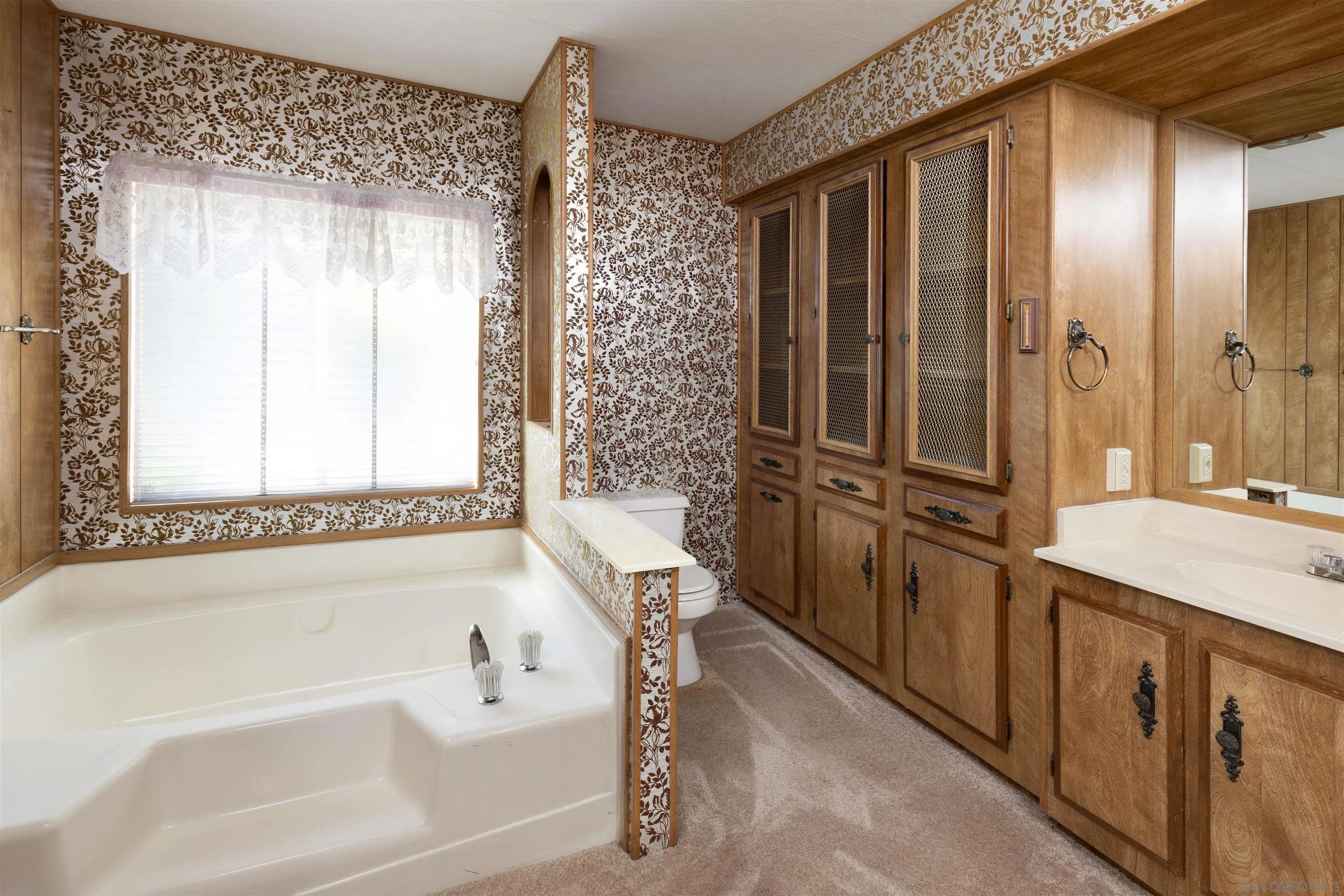 https://cdn.realtyfeed.com/cdn/127/260021176/ab8cc515e4f787bf7257744d0d858cff.webp