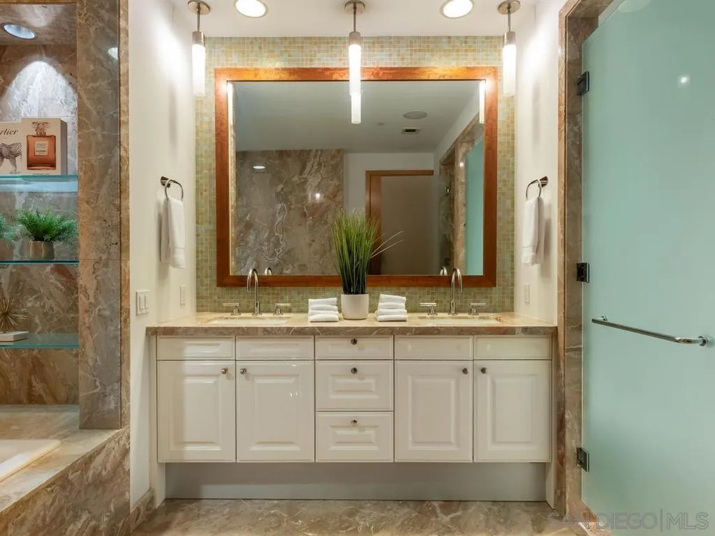 https://cdn.realtyfeed.com/cdn/127/260021177/2c299a22bb3b0f3e503eaf80f08eb7fe.webp