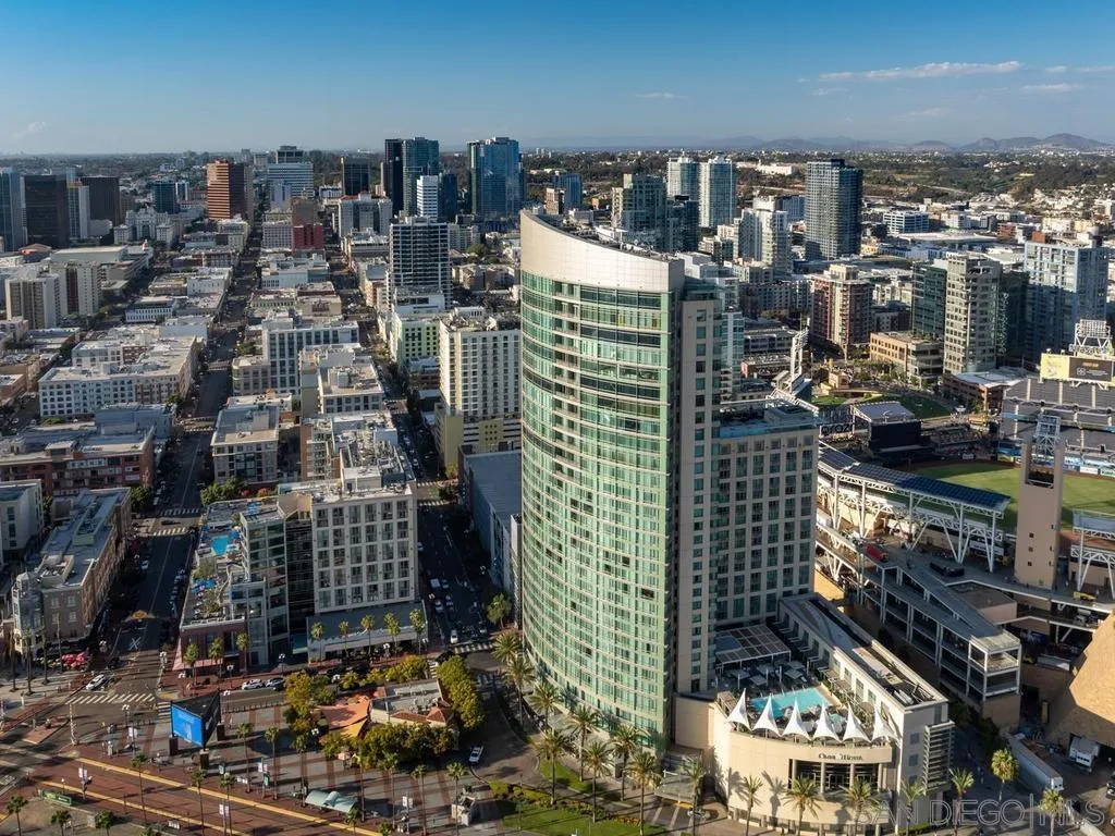 https://cdn.realtyfeed.com/cdn/127/260021177/8fb0aed0ffc5c8a92c1df27dca2970bd.webp