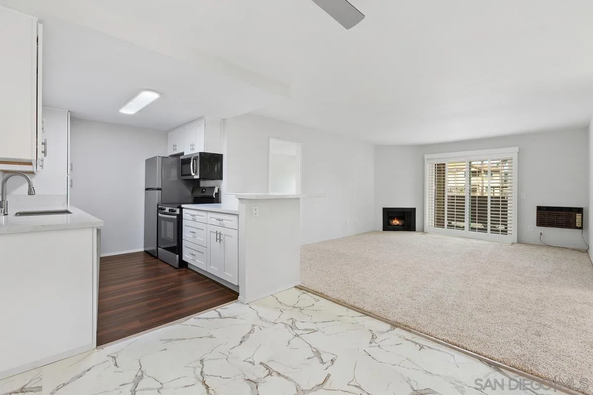https://cdn.realtyfeed.com/cdn/127/260021179/17322ac9306ce14da6dbd4630eb1fcea.webp