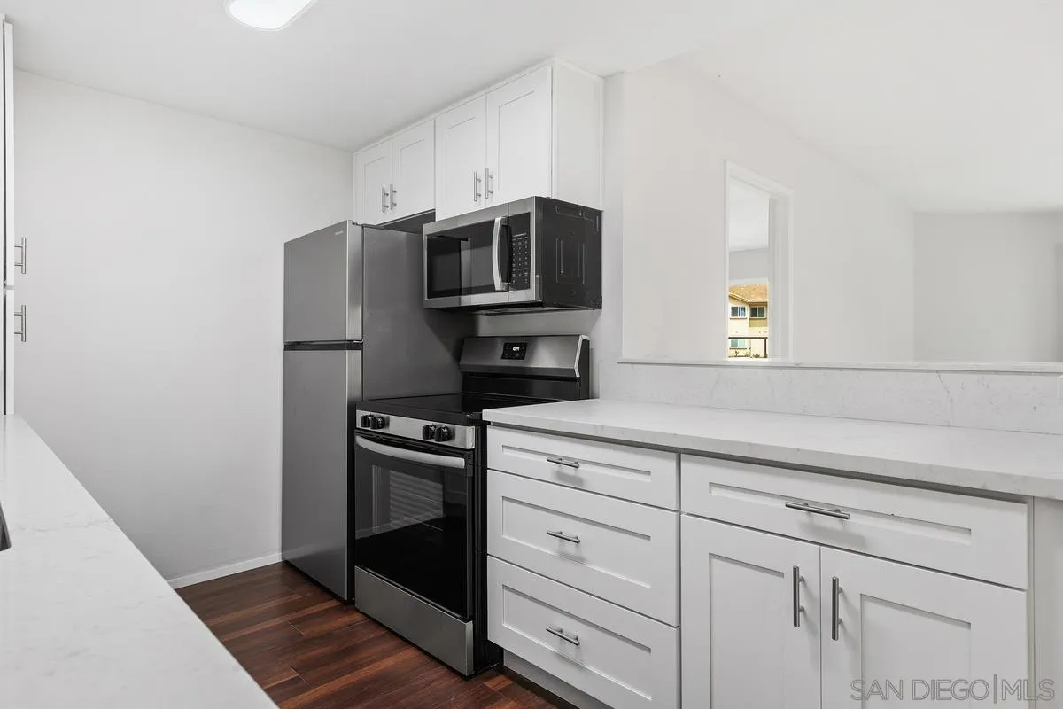 https://cdn.realtyfeed.com/cdn/127/260021179/572cb8c5c2dc057f8048fb27416c3217.webp