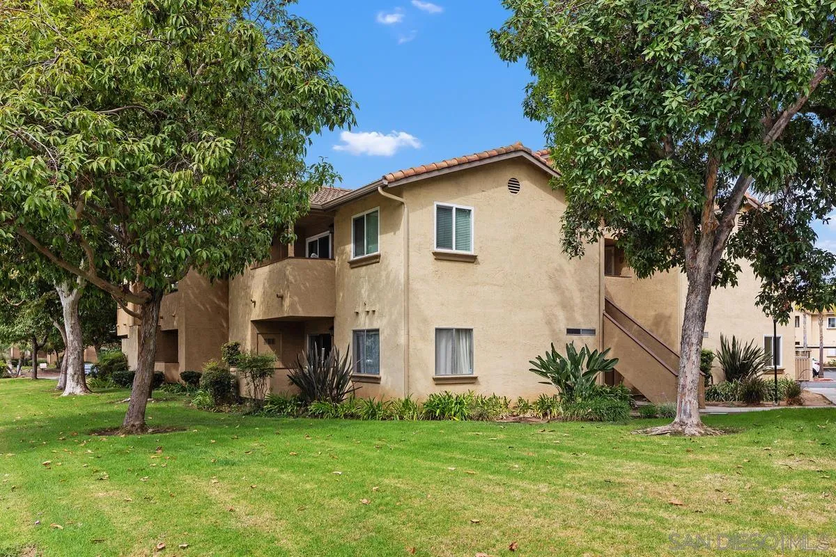 https://cdn.realtyfeed.com/cdn/127/260021179/76ddff7439ccf6848bcb6d3d8bfa32c5.webp