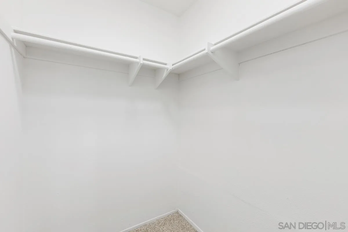 https://cdn.realtyfeed.com/cdn/127/260021179/abe5cbb0b8693b5fc95ec220ddf0043f.webp