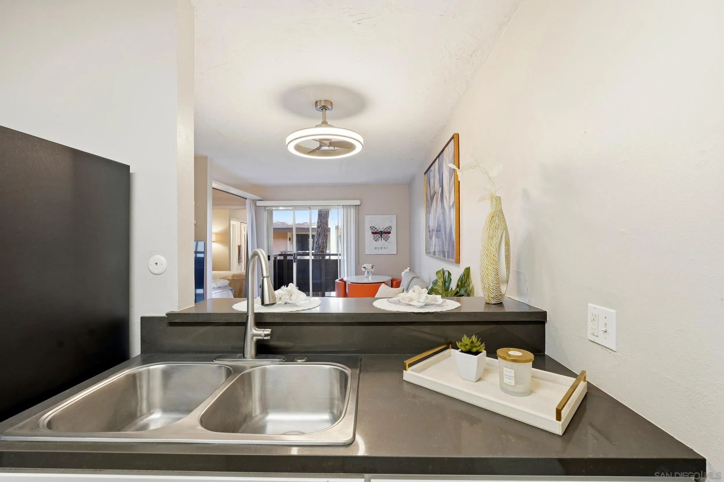 https://cdn.realtyfeed.com/cdn/127/260021180/3289d7e0b2a881024e7a185c5f5ea81c.webp