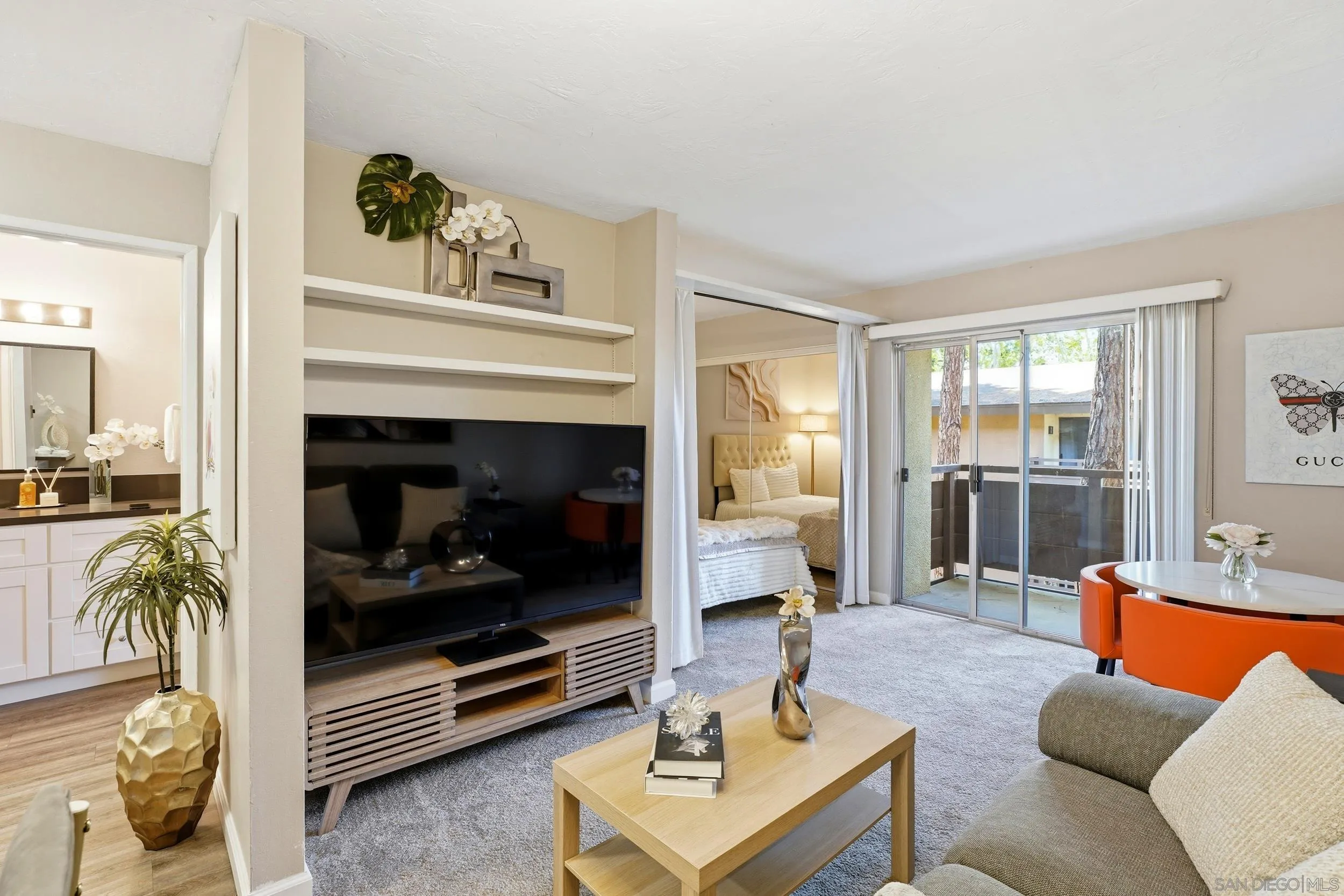 https://cdn.realtyfeed.com/cdn/127/260021180/773d618f76625cf43a62733ed88619b7.webp