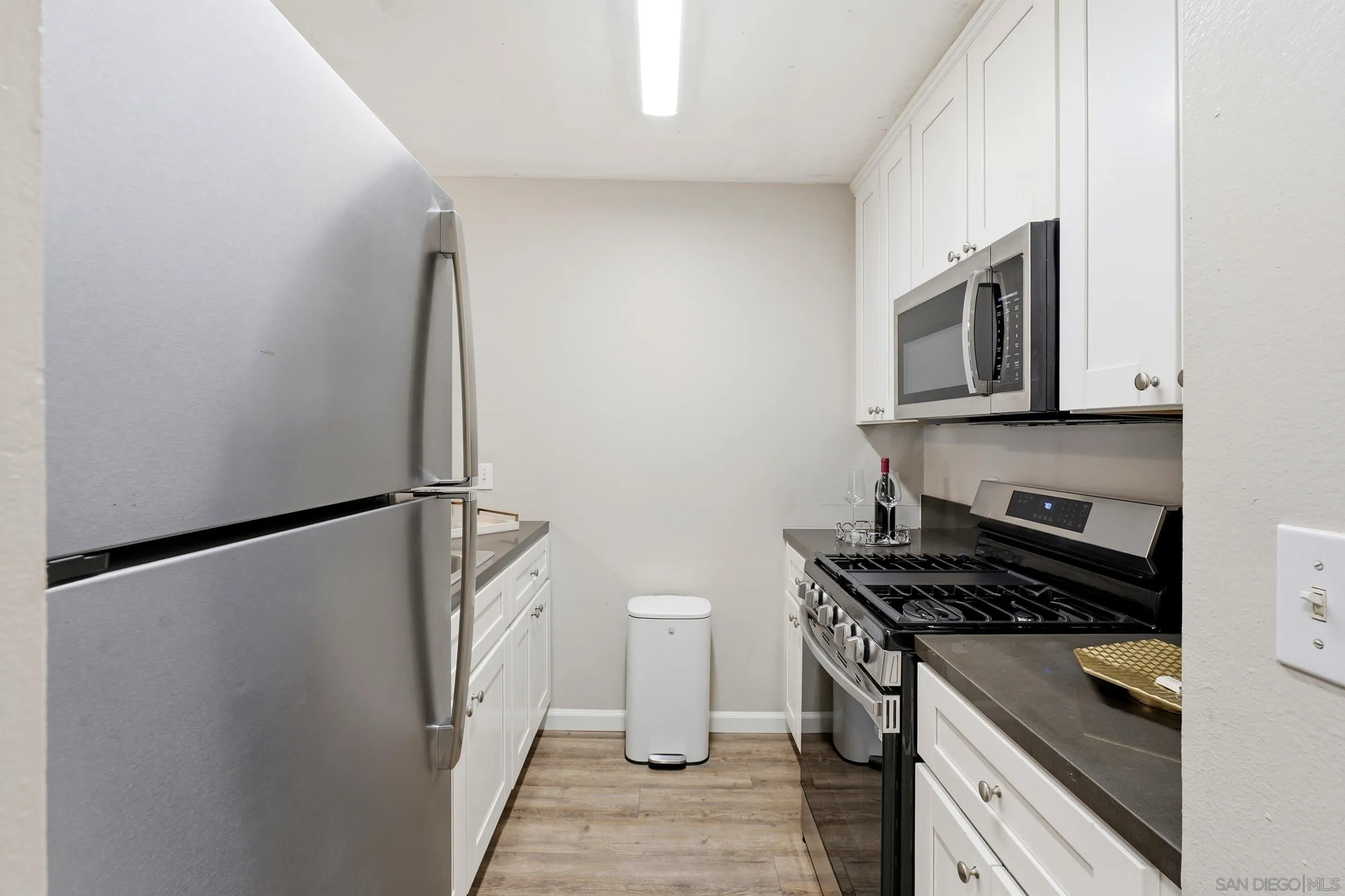 https://cdn.realtyfeed.com/cdn/127/260021180/f87511f42ca31318aa78b1164e9ffd46.webp