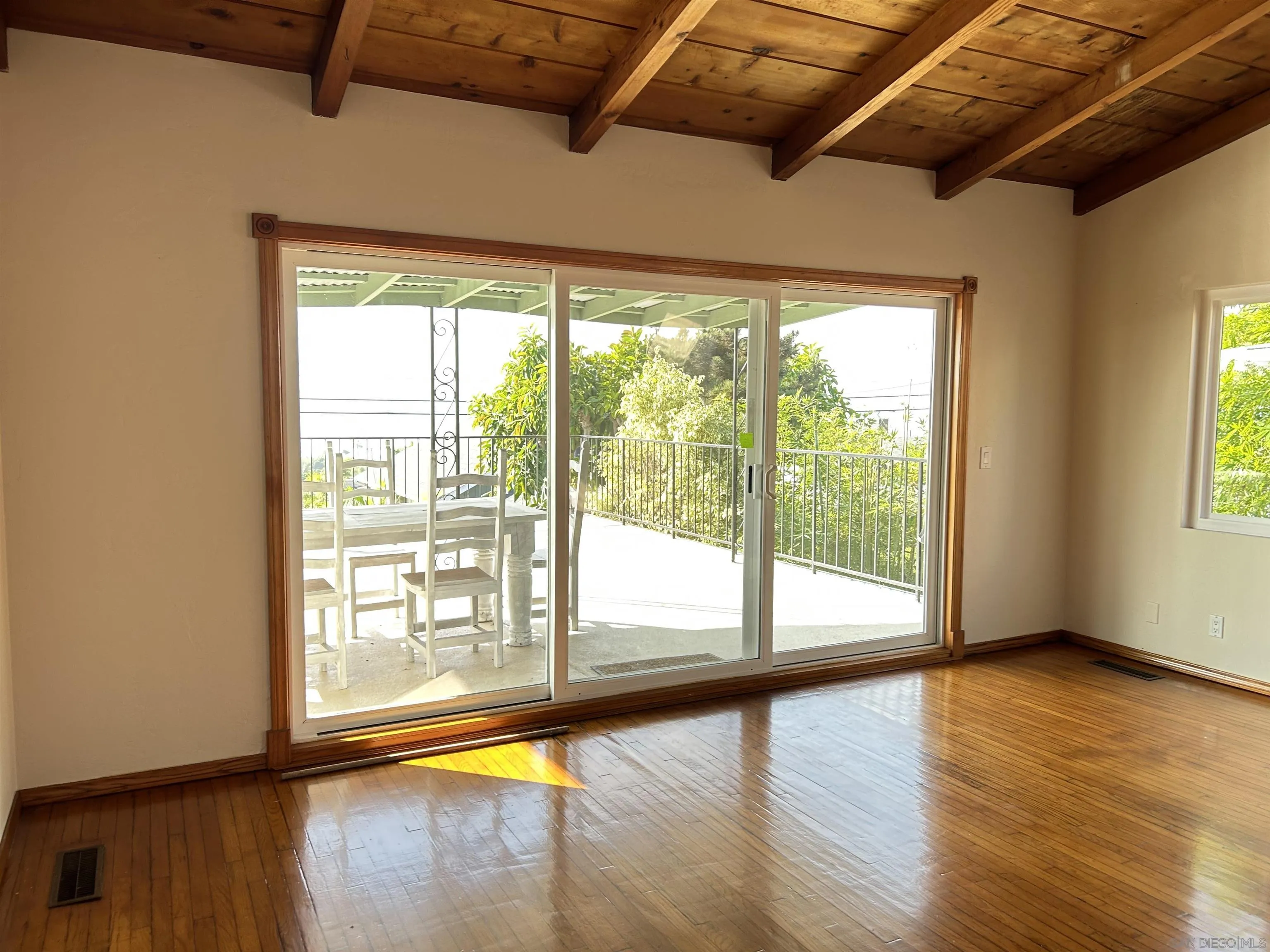 2420 Oxford Ave. A, Cardiff, CA 92007 - Photo 4 of 20, Cardiff, CA
