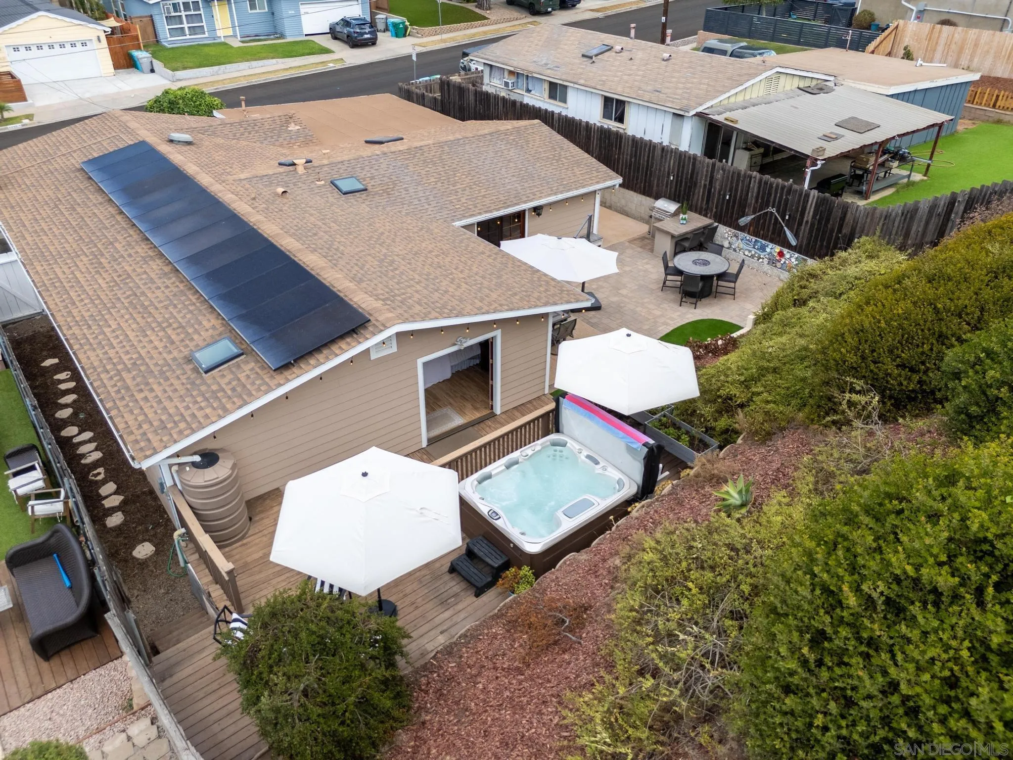 https://cdn.realtyfeed.com/cdn/127/260021183/3dea45d1040db2d0ab9aef3e26927c34.webp