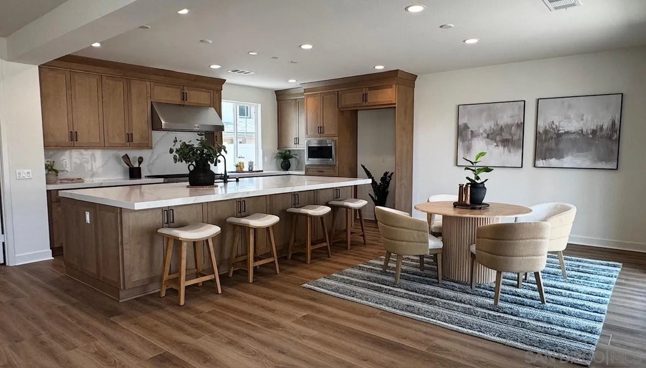 https://cdn.realtyfeed.com/cdn/127/260021184/bcea698ef04c6c2d63dd296bb47dd800.webp