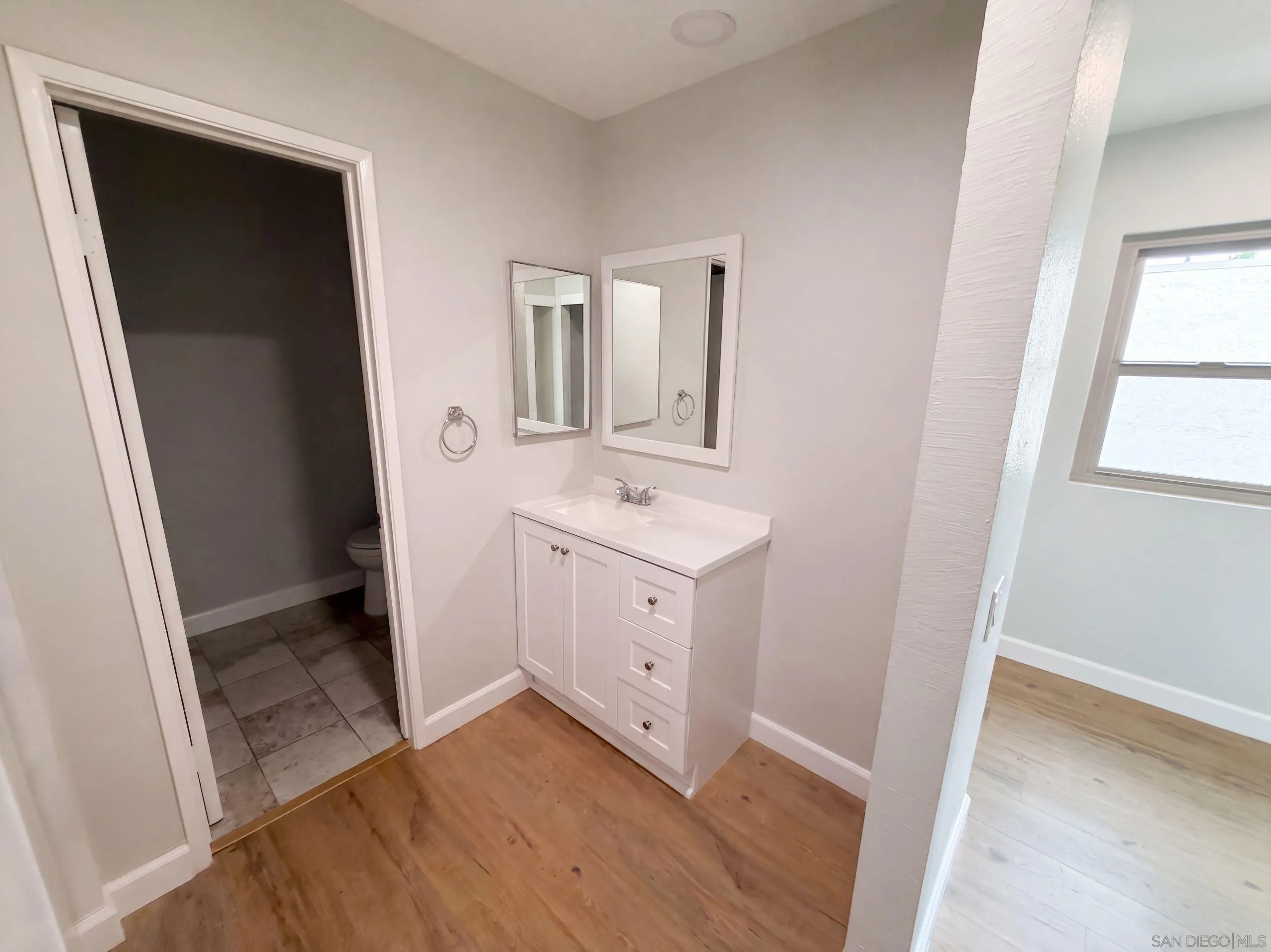 https://cdn.realtyfeed.com/cdn/127/260021185/07a9f7f9590e9875fe59814af0576f82.webp
