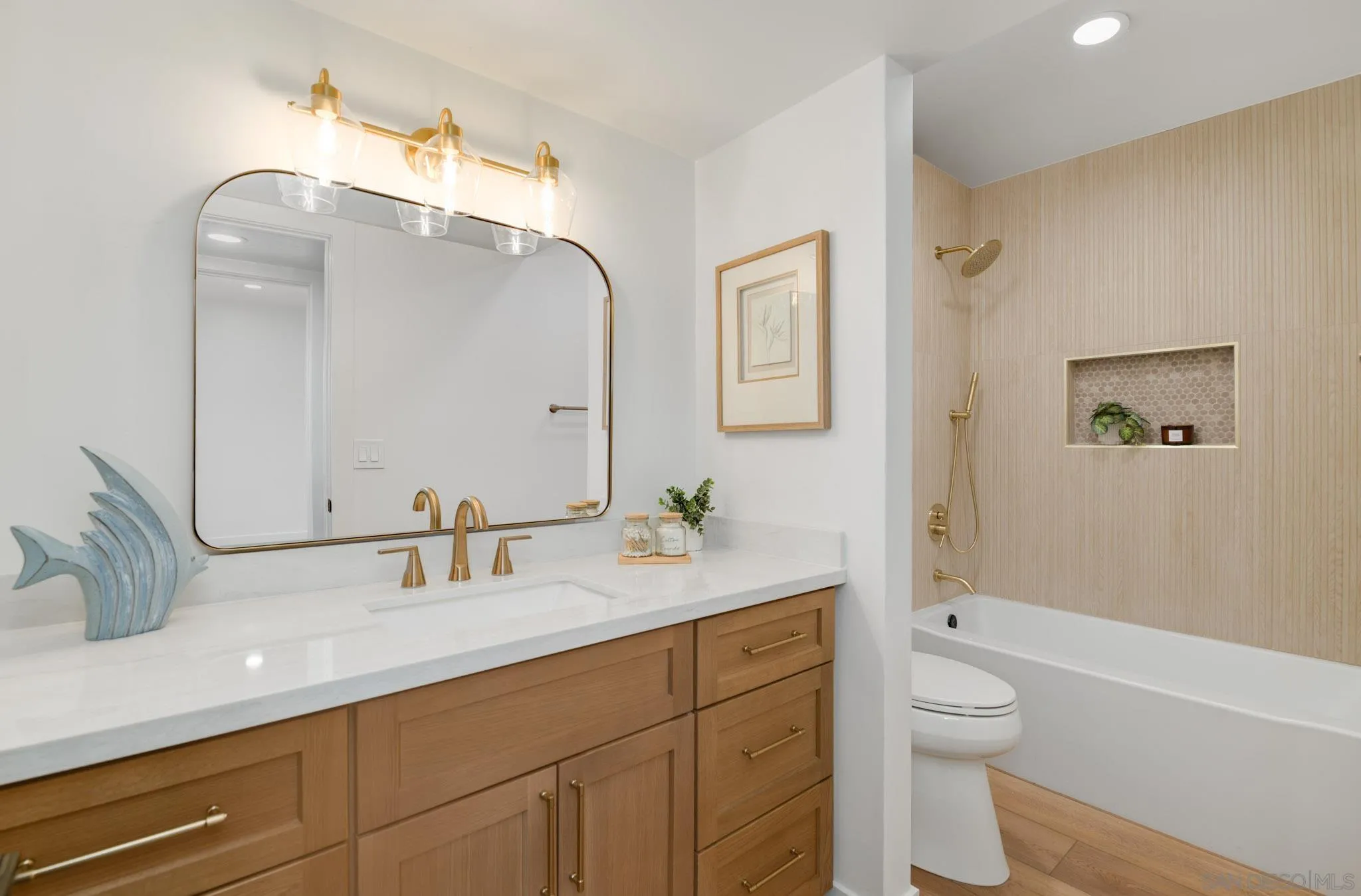 https://cdn.realtyfeed.com/cdn/127/260021187/143eb4af997ceca92efb78d3a30a8bd8.webp