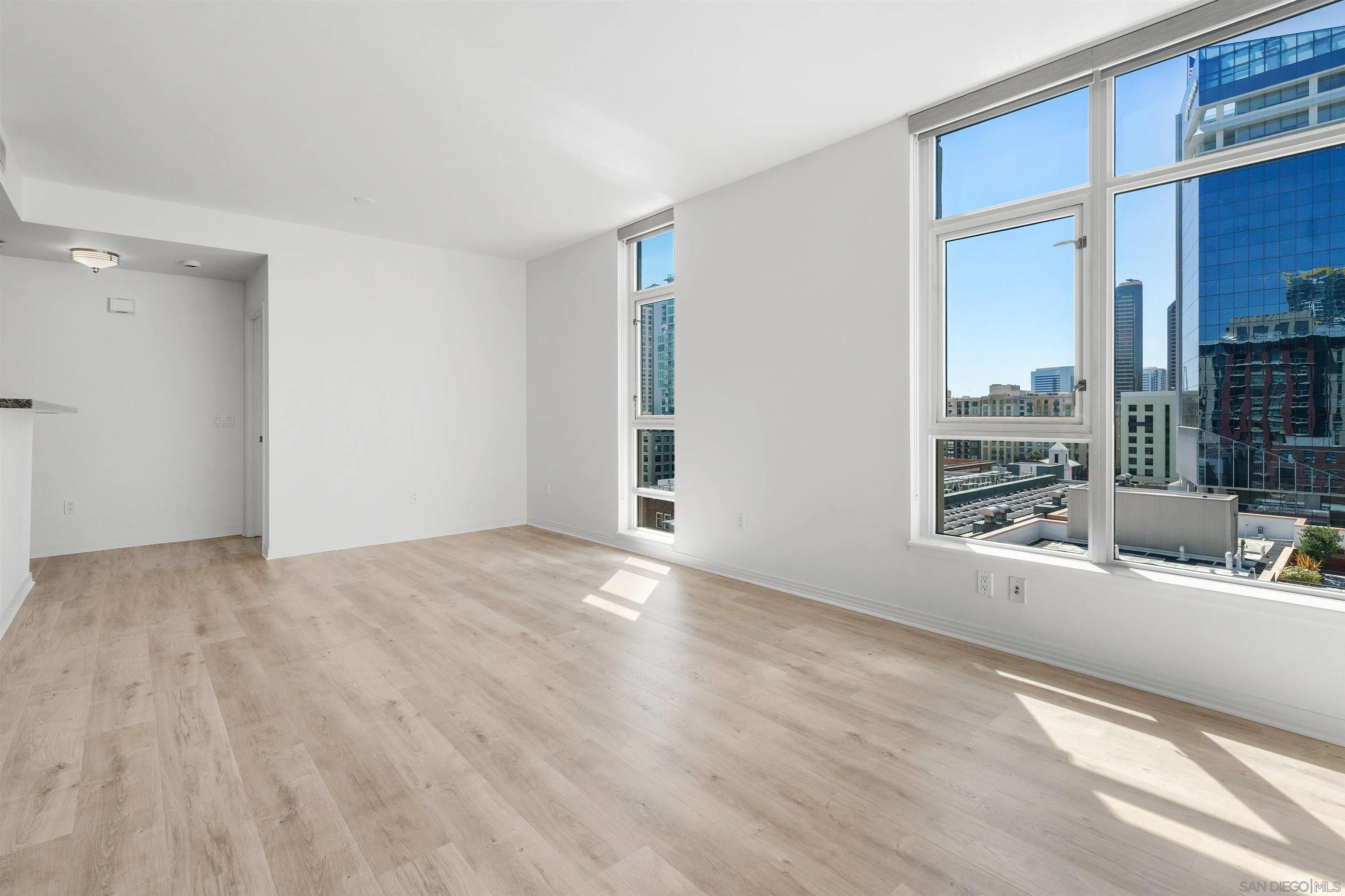 427 9th Ave. Unit 806, San Diego, CA 92101 - Photo 5 of 64, San Diego, CA