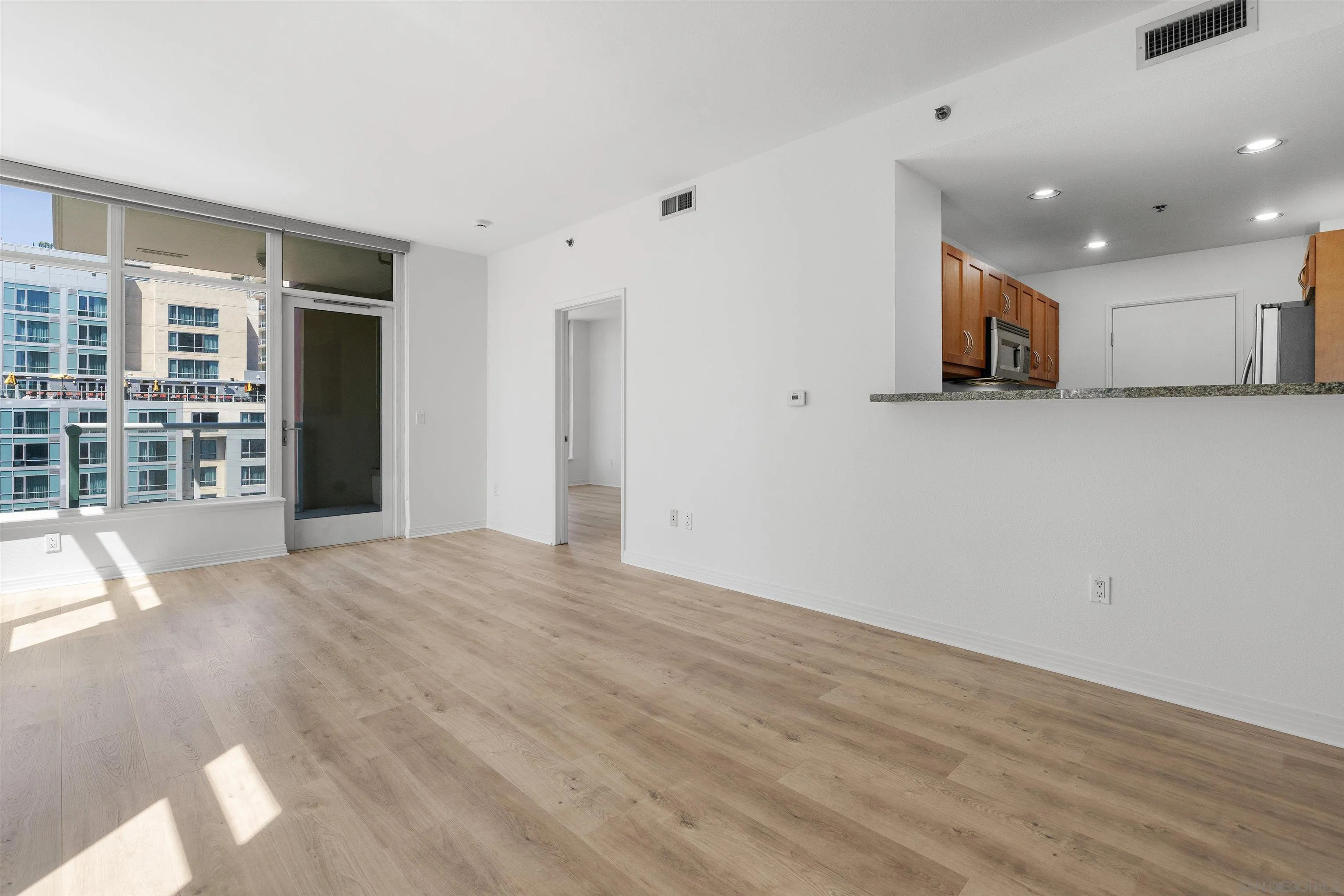 427 9th Ave. Unit 806, San Diego, CA 92101 - Photo 4 of 64, San Diego, CA