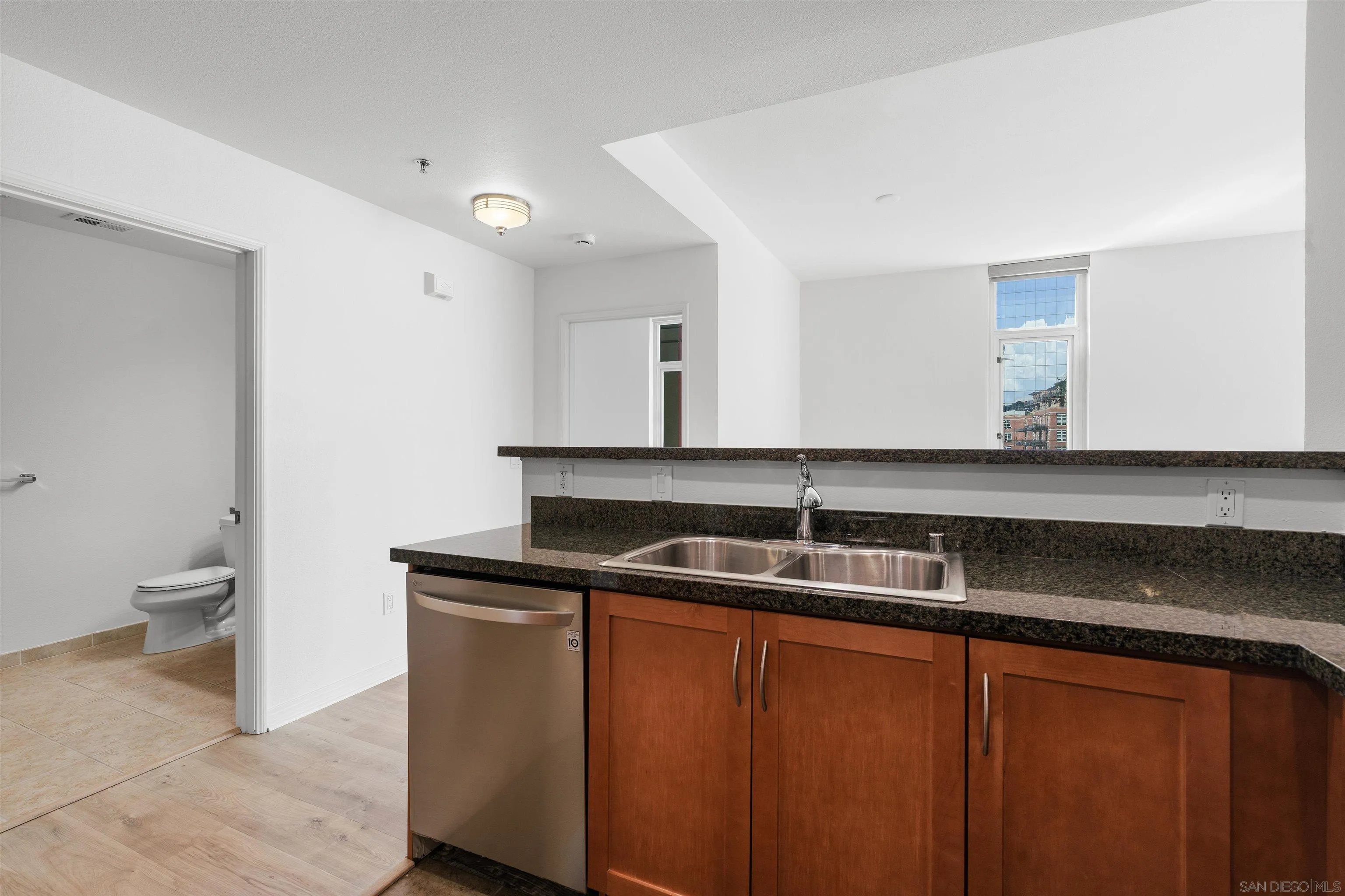 https://cdn.realtyfeed.com/cdn/127/260021189/cdf587057ffd86faadc2152e2eb21dda.webp