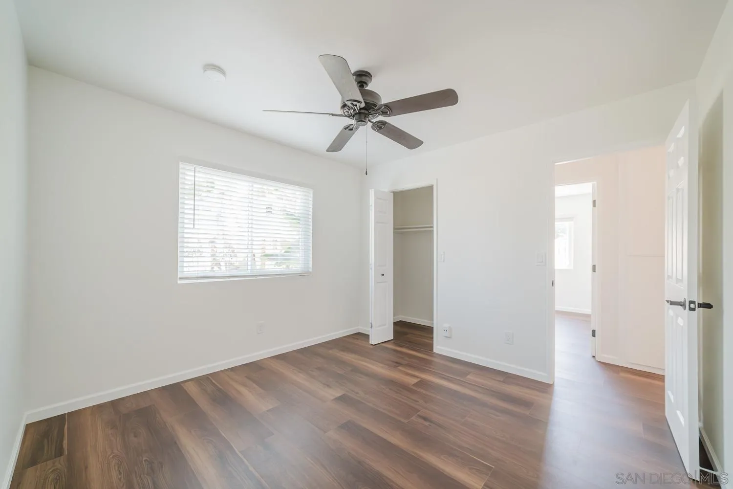 https://cdn.realtyfeed.com/cdn/127/260021193/04610abde7d9f2741614f32daa675e82.webp