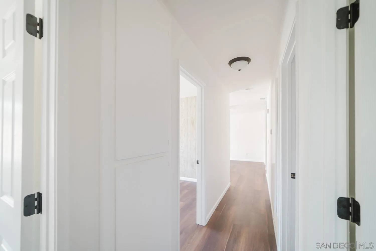 https://cdn.realtyfeed.com/cdn/127/260021193/0fa30c8b0ee0509ce2107e2a6ef0e023.webp