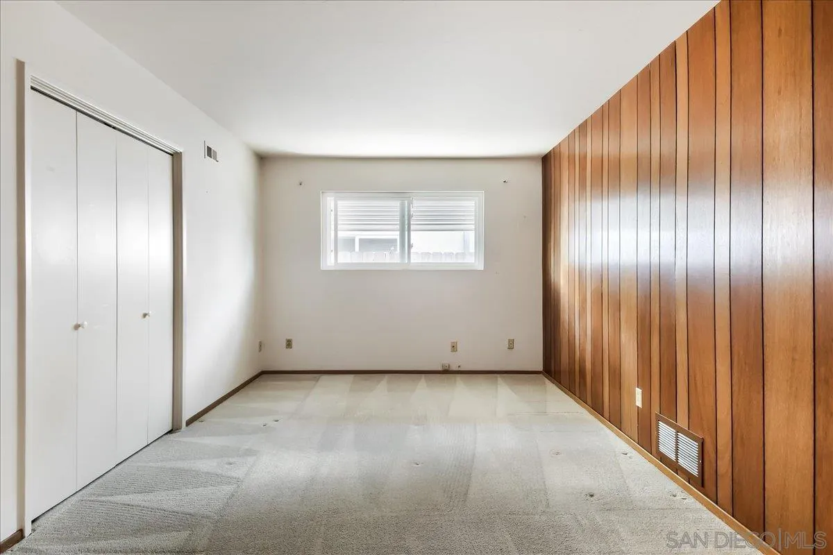 https://cdn.realtyfeed.com/cdn/127/260021196/adf6f8338d8110e7bbadf09602aa6cbf.webp