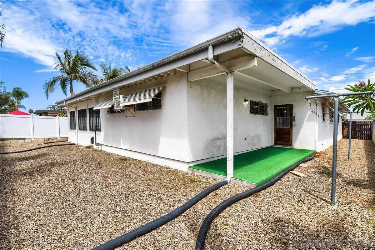 https://cdn.realtyfeed.com/cdn/127/260021196/d594758d9b0c5b42f712fc7b0f0f86d7.webp