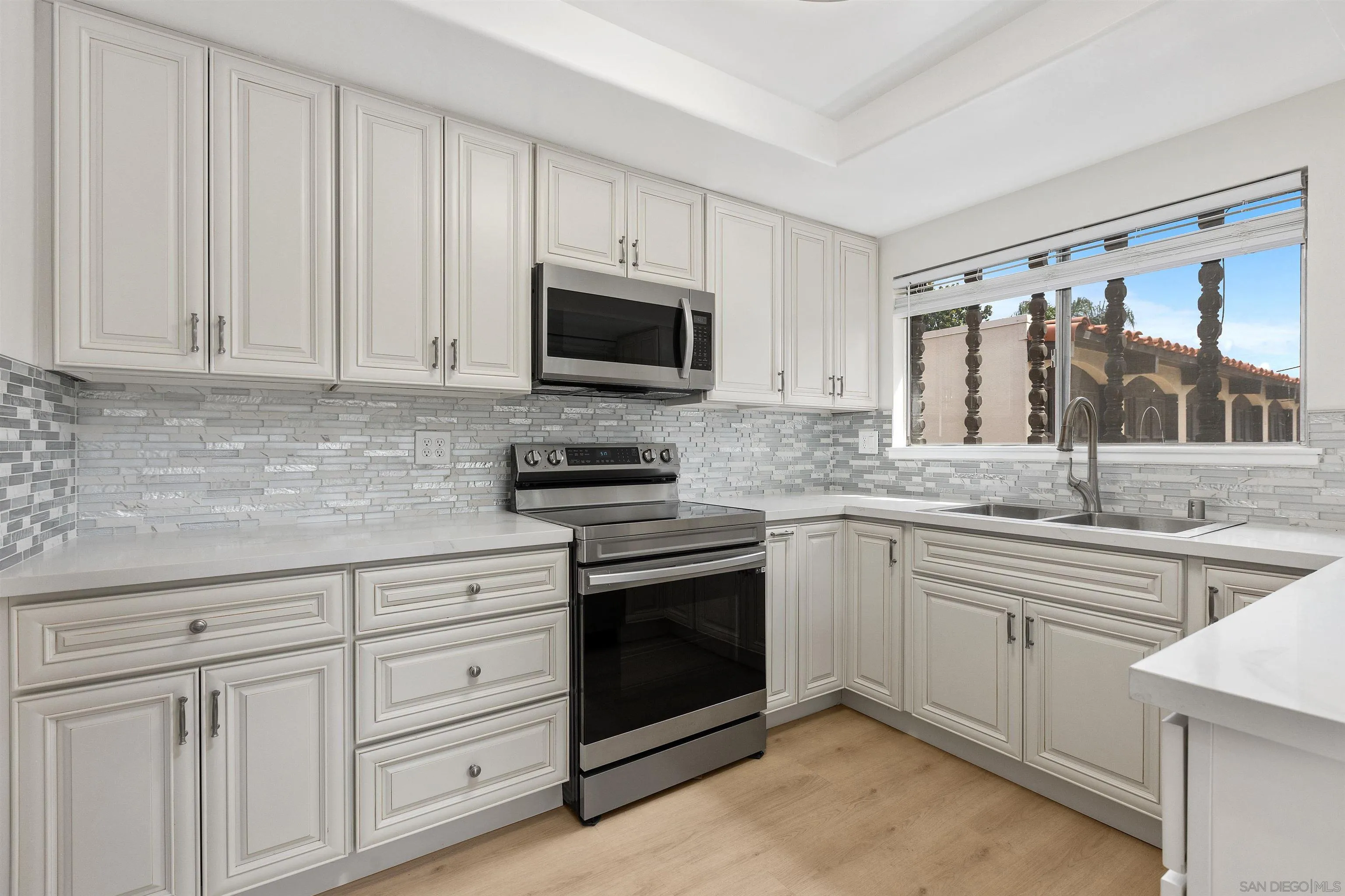 https://cdn.realtyfeed.com/cdn/127/260021197/0225aa1a807c1f1fa4a4bc09968d805c.webp