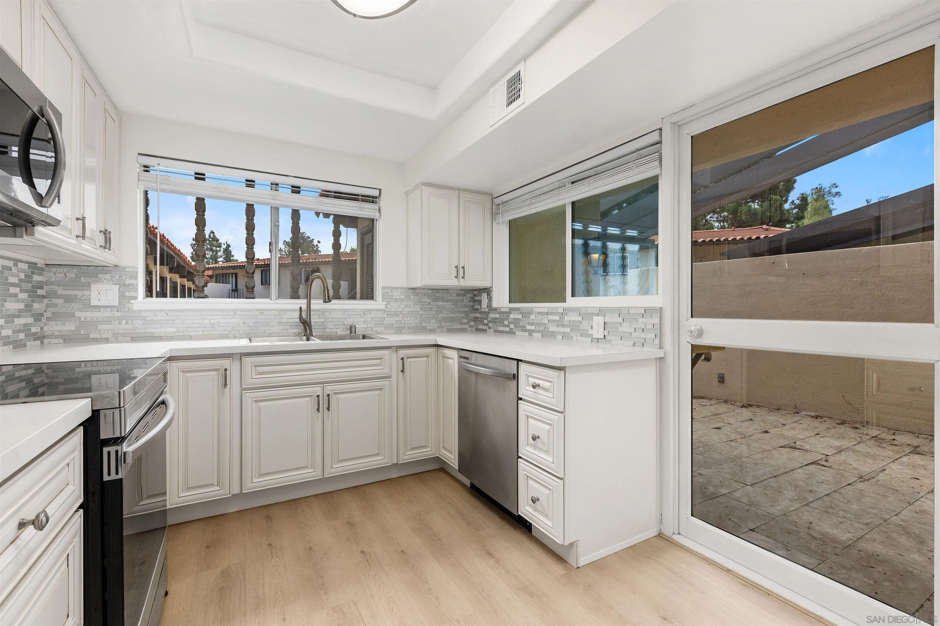 https://cdn.realtyfeed.com/cdn/127/260021197/33092cf69dadcdf83db407b883d27c0e.webp