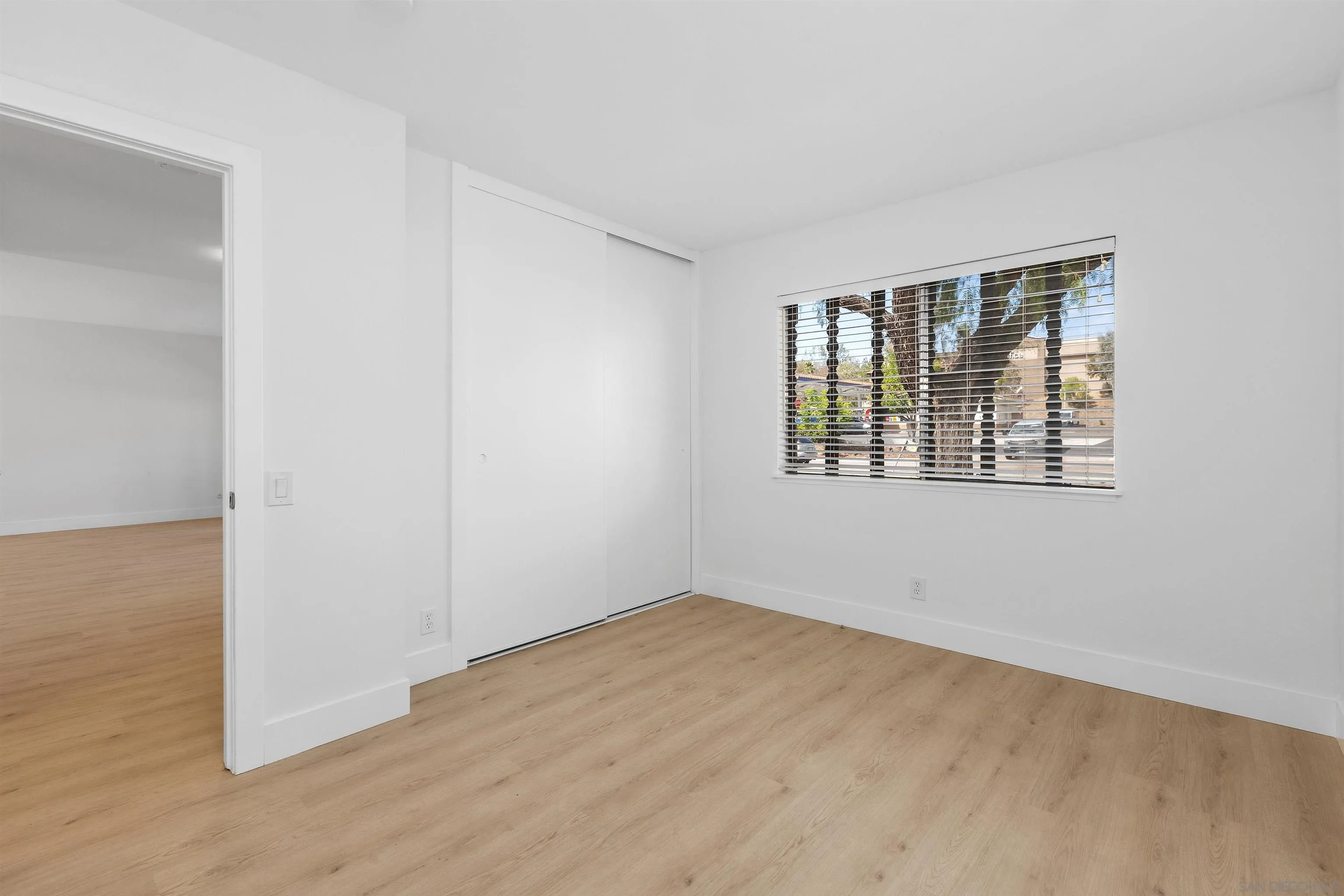 https://cdn.realtyfeed.com/cdn/127/260021197/d4c149182ebe41a54eed893ed9b57a0b.webp